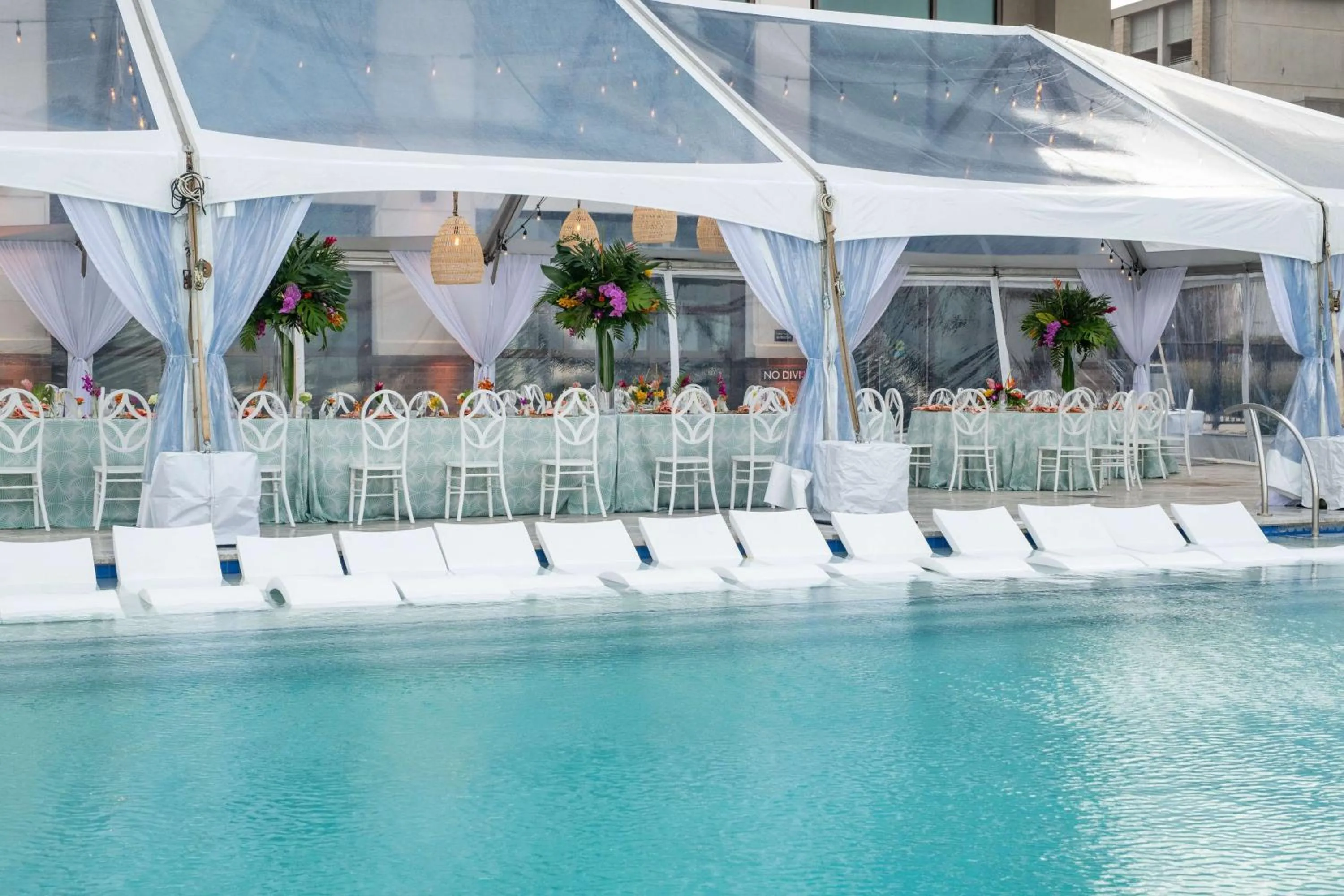 Pool view in Embassy Suites By Hilton Virginia Beach Oceanfront Resort