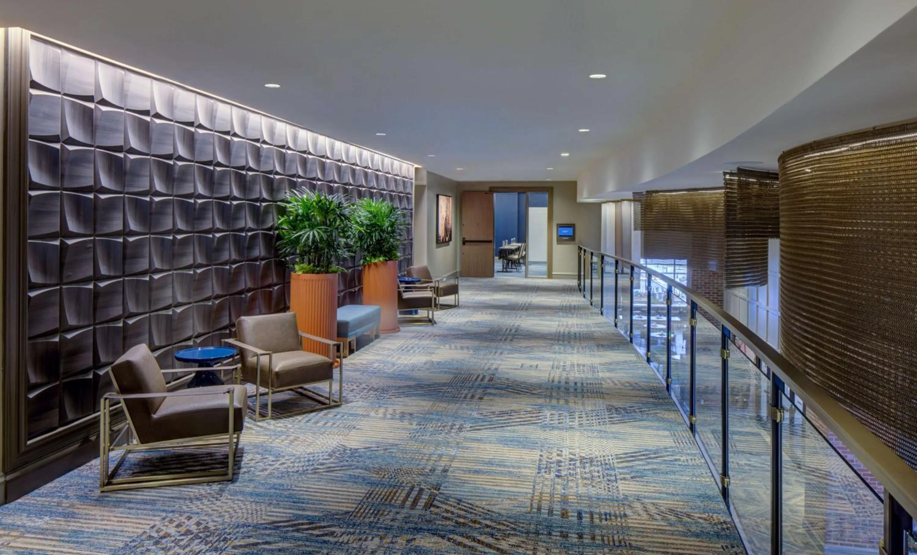 Lobby or reception in Embassy Suites By Hilton Virginia Beach Oceanfront Resort