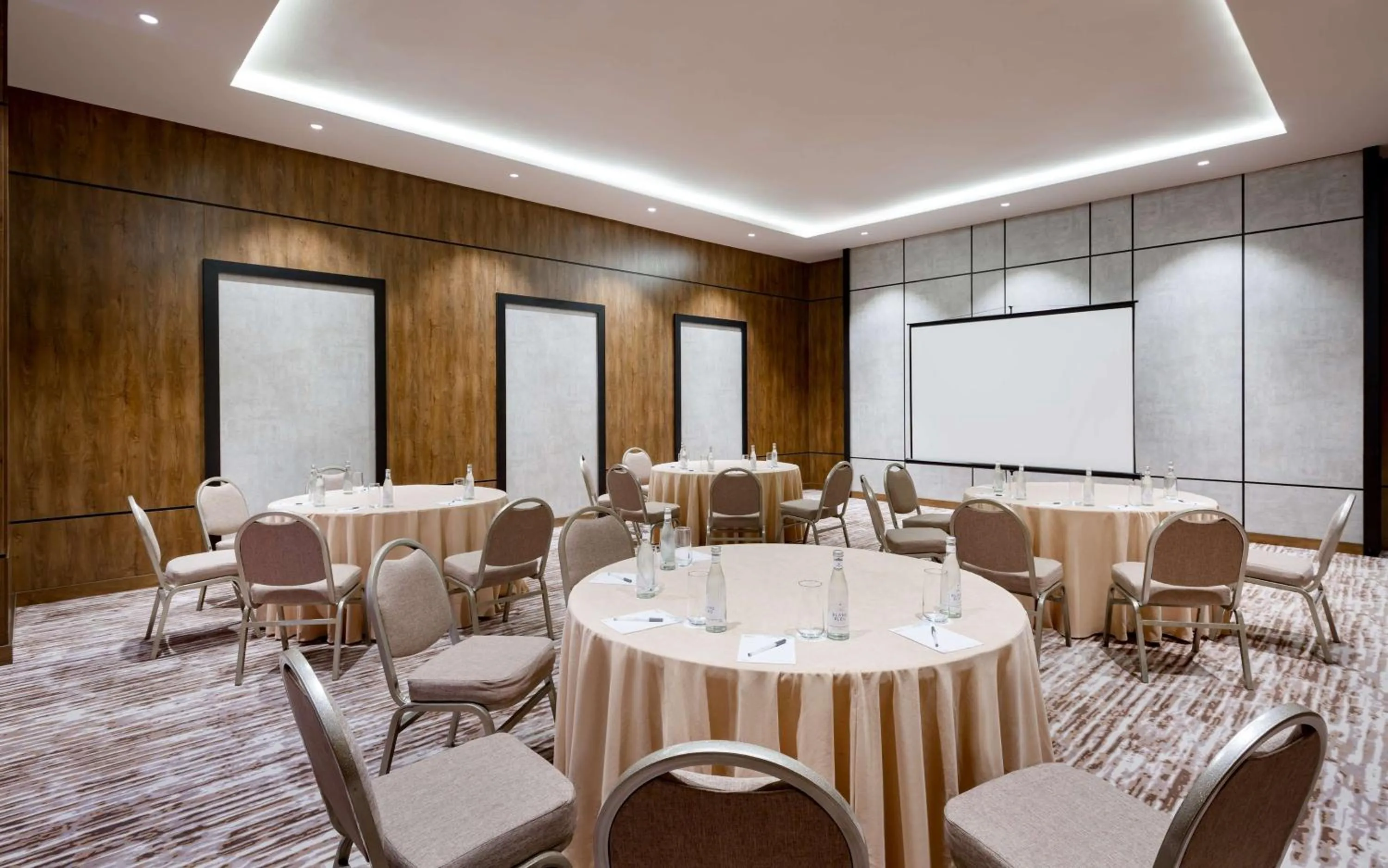Meeting/conference room in Hilton Garden Inn Samarkand