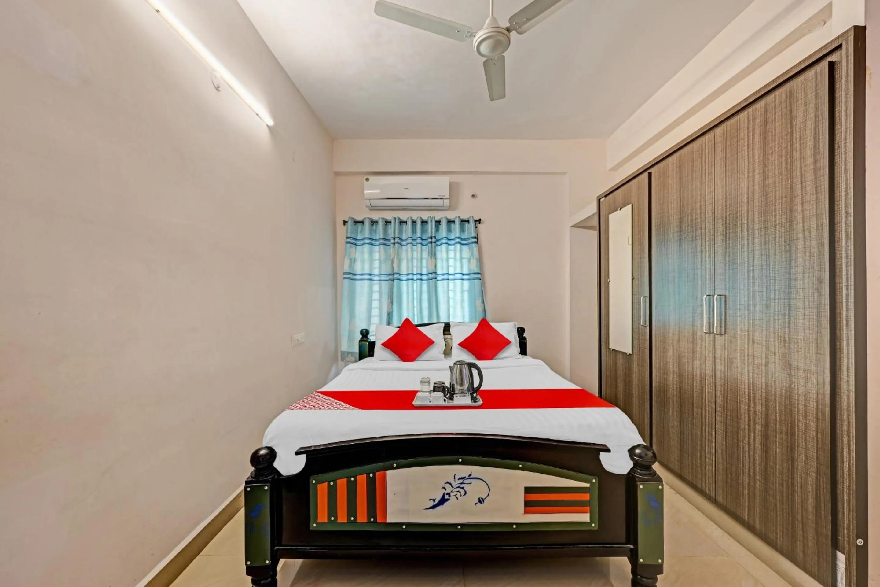 Bedroom, Bed in Hotel O Coastal Inn Luxury Service Apartments