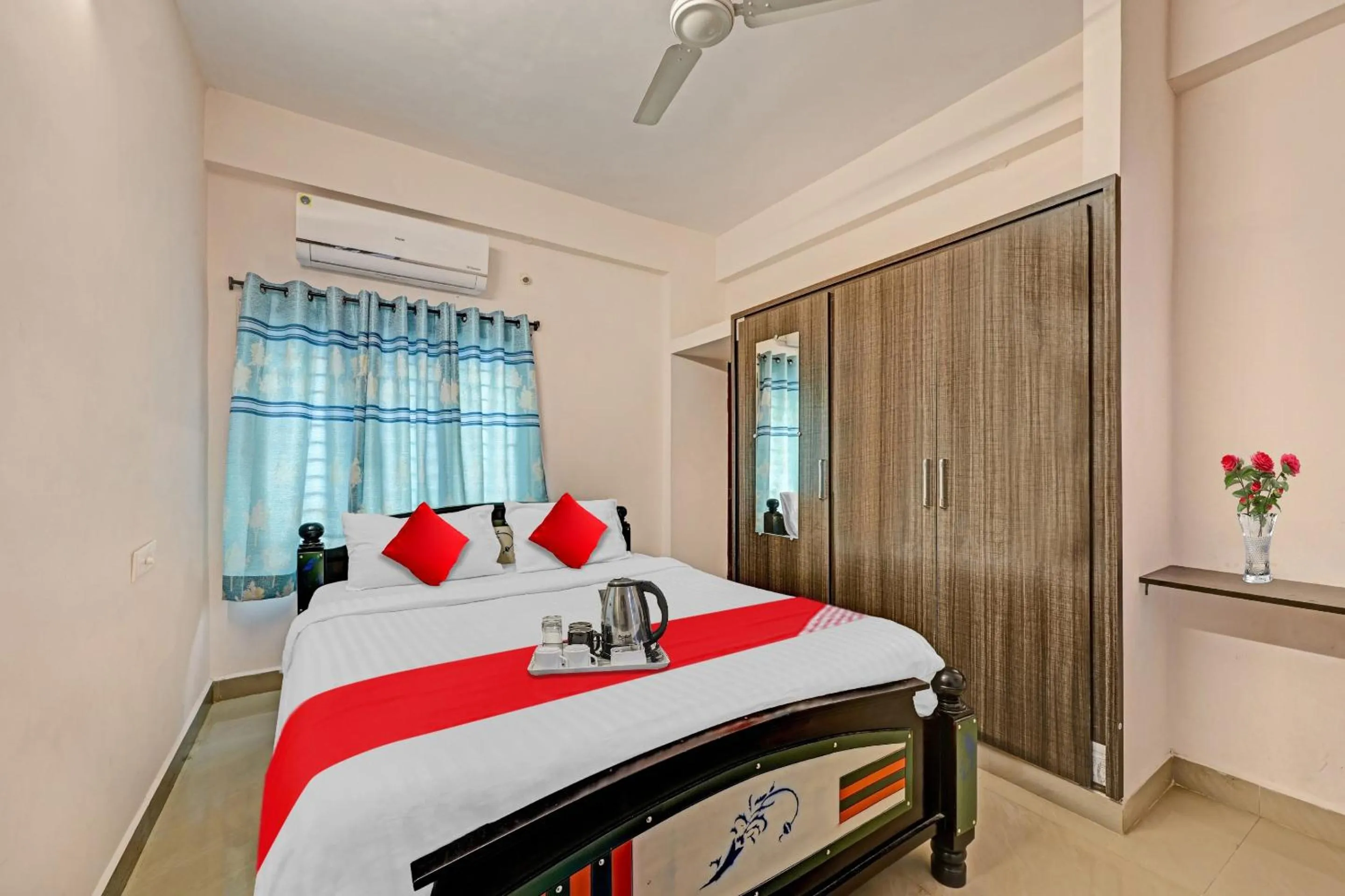 Bedroom, Bed in Hotel O Coastal Inn Luxury Service Apartments