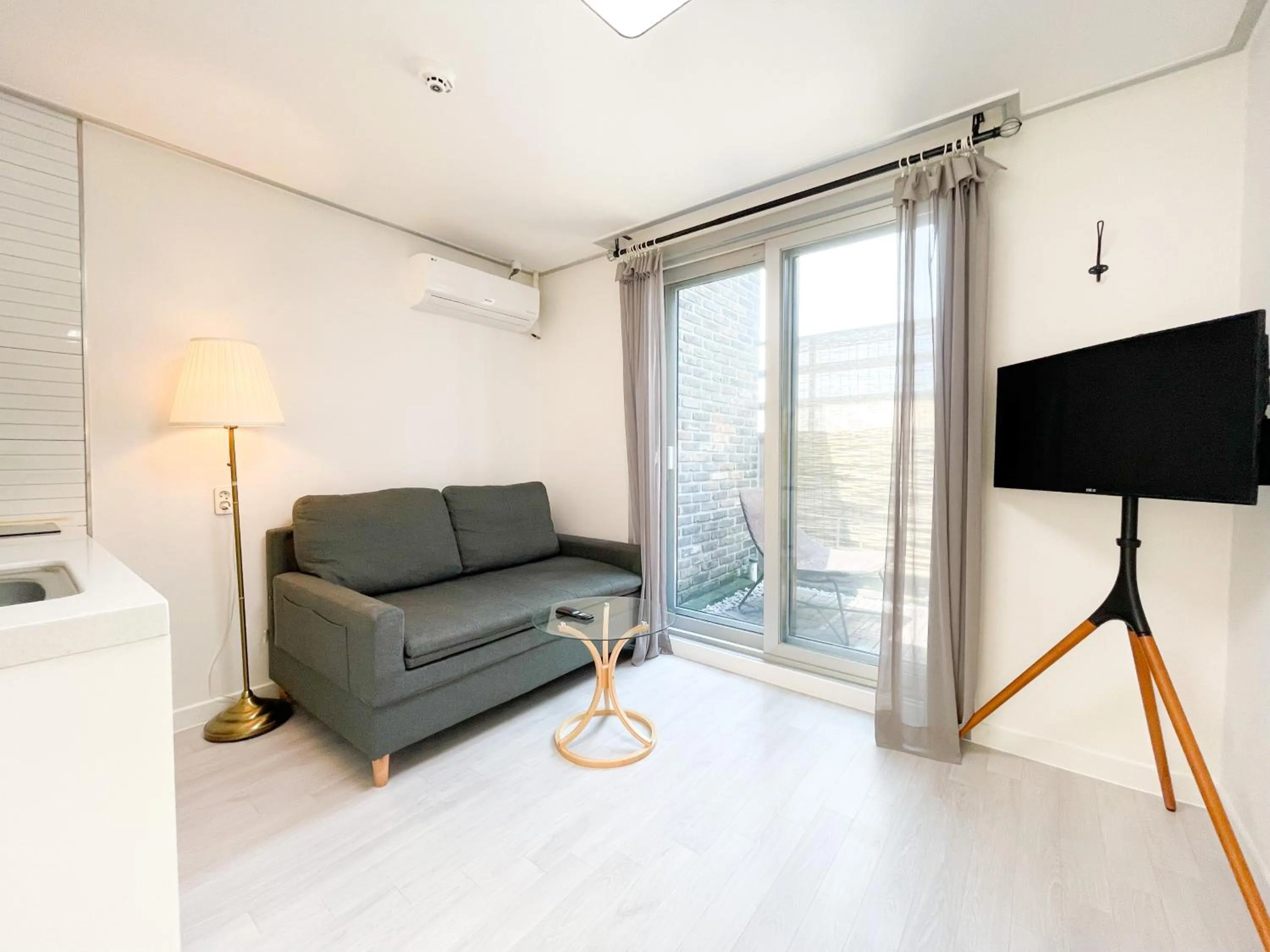 Property building in W Premium Guesthouse Incheon airport