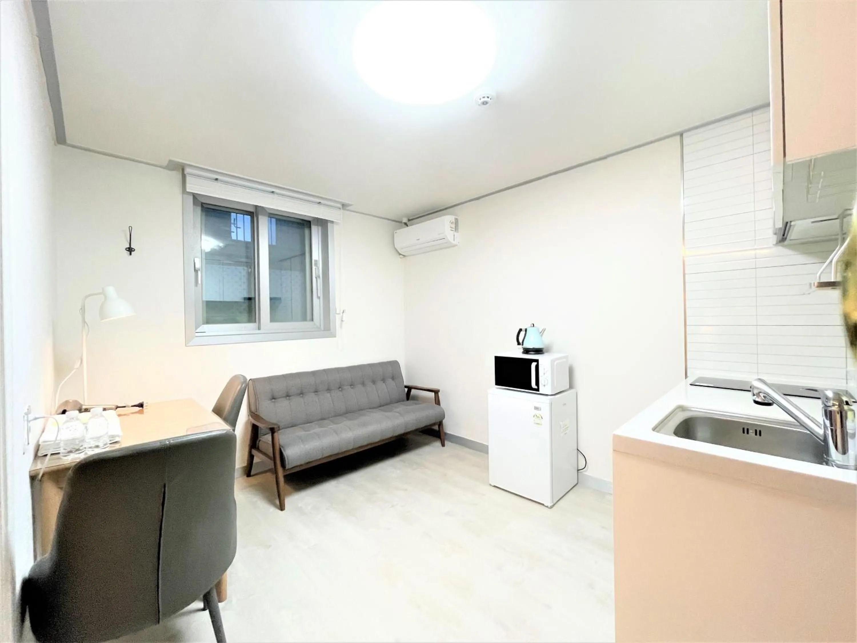 Decorative detail in W Premium Guesthouse Incheon airport