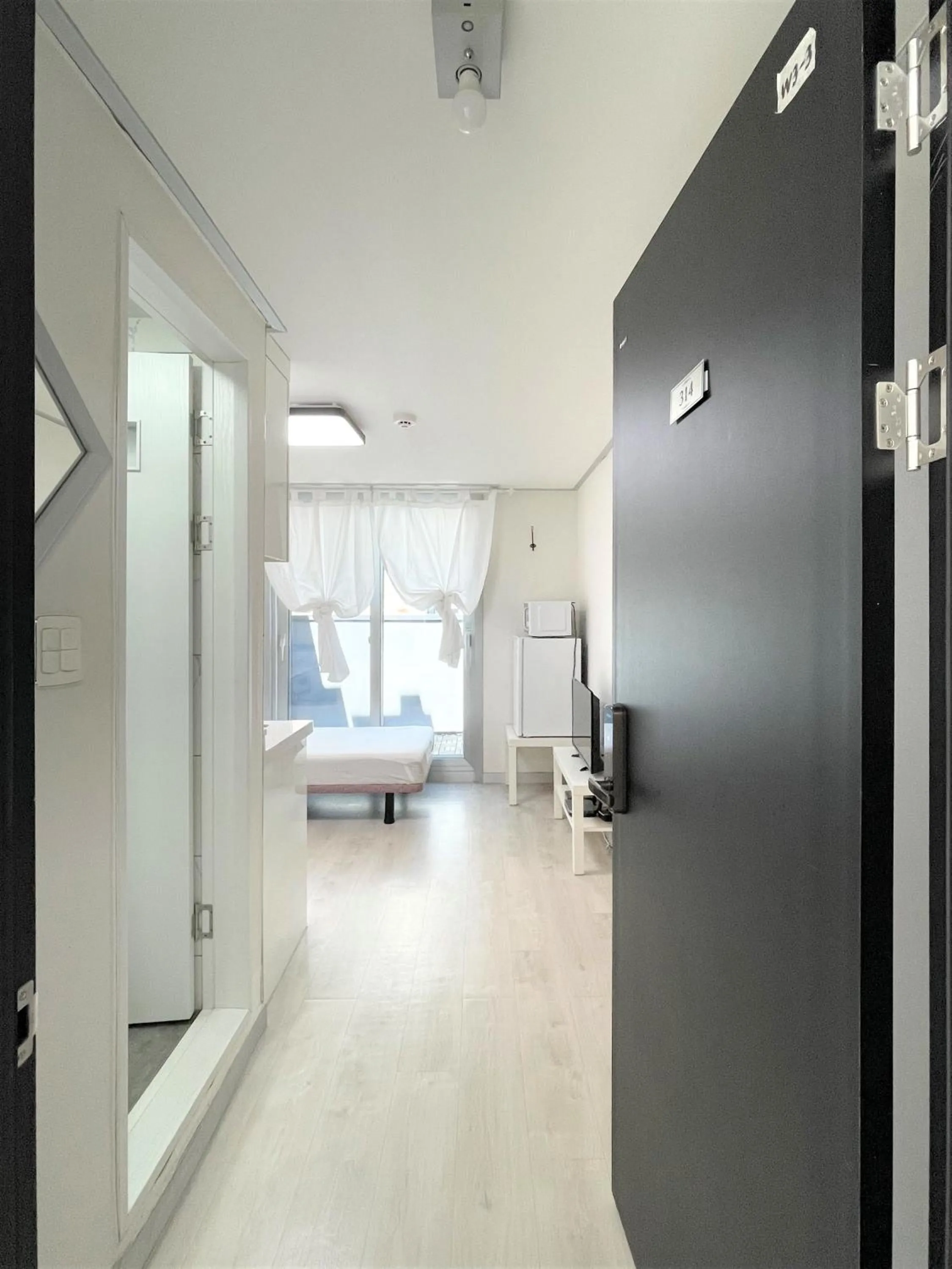 Bed in W Premium Guesthouse Incheon airport