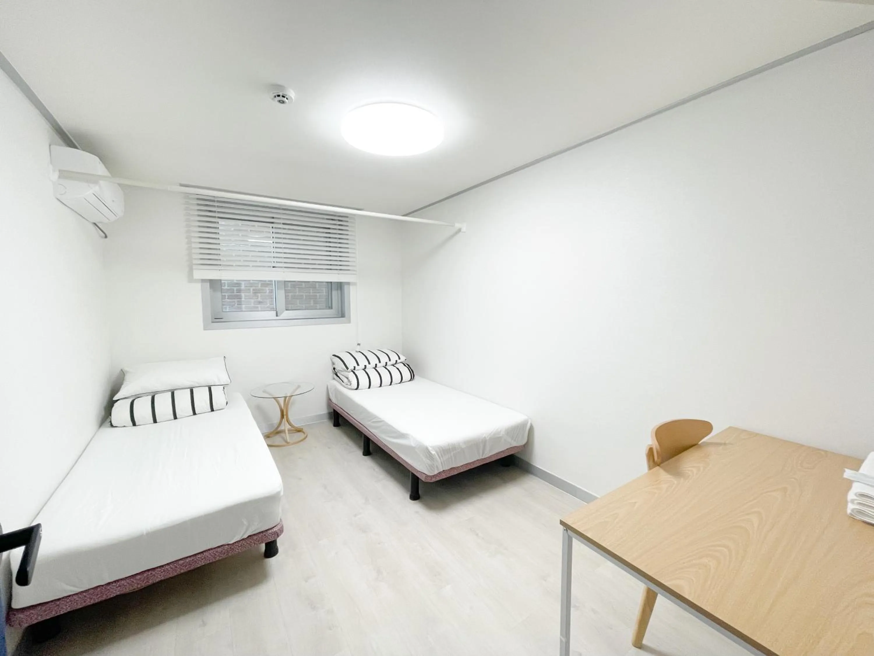 Photo of the whole room, Bed in W Premium Guesthouse Incheon airport