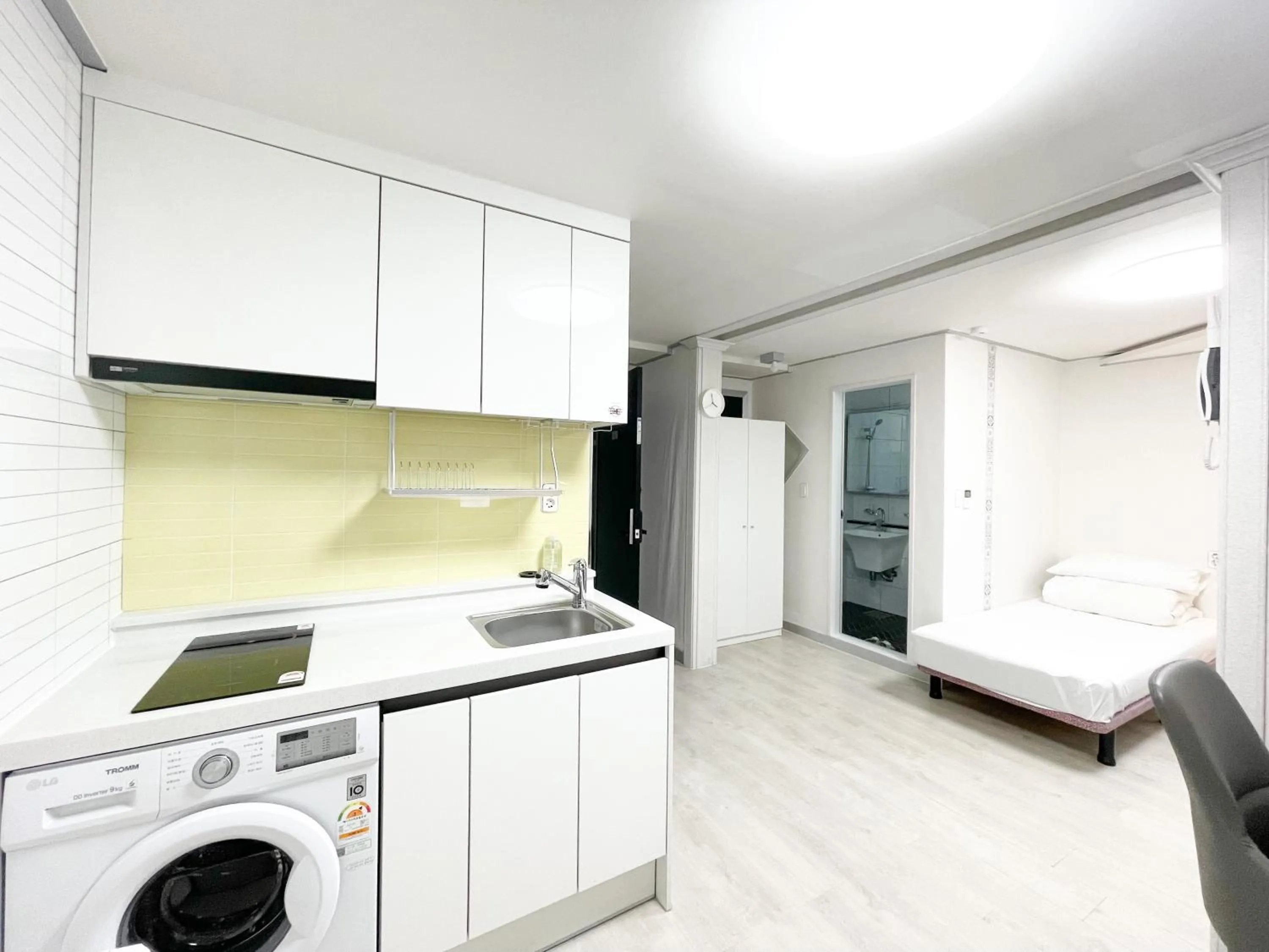 Decorative detail in W Premium Guesthouse Incheon airport