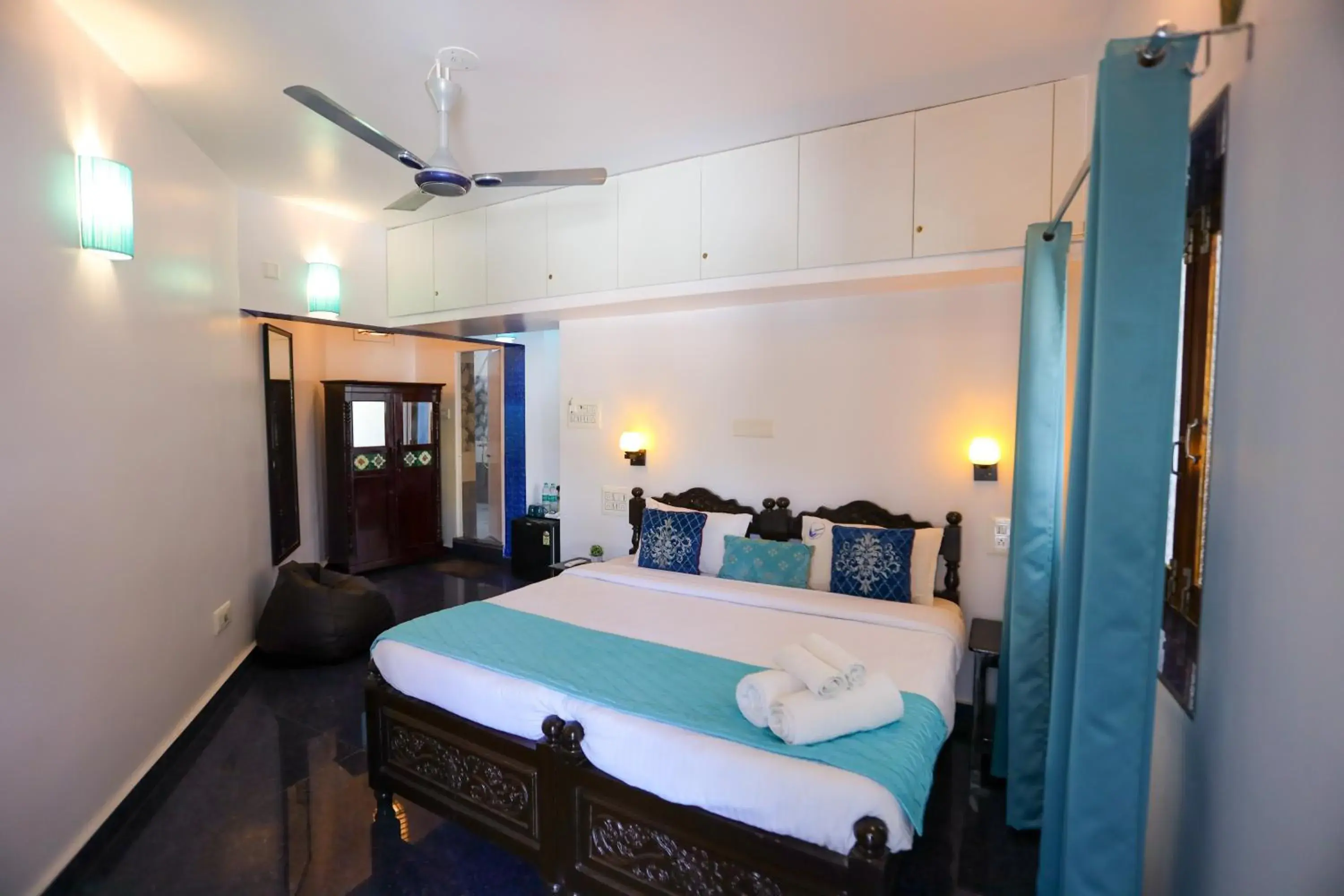 Deluxe Double Room with Balcony - single occupancy in Le Clarisse Guest House Deluxe Double Room with Balcony - single occupancy in Le Clarisse Guest House