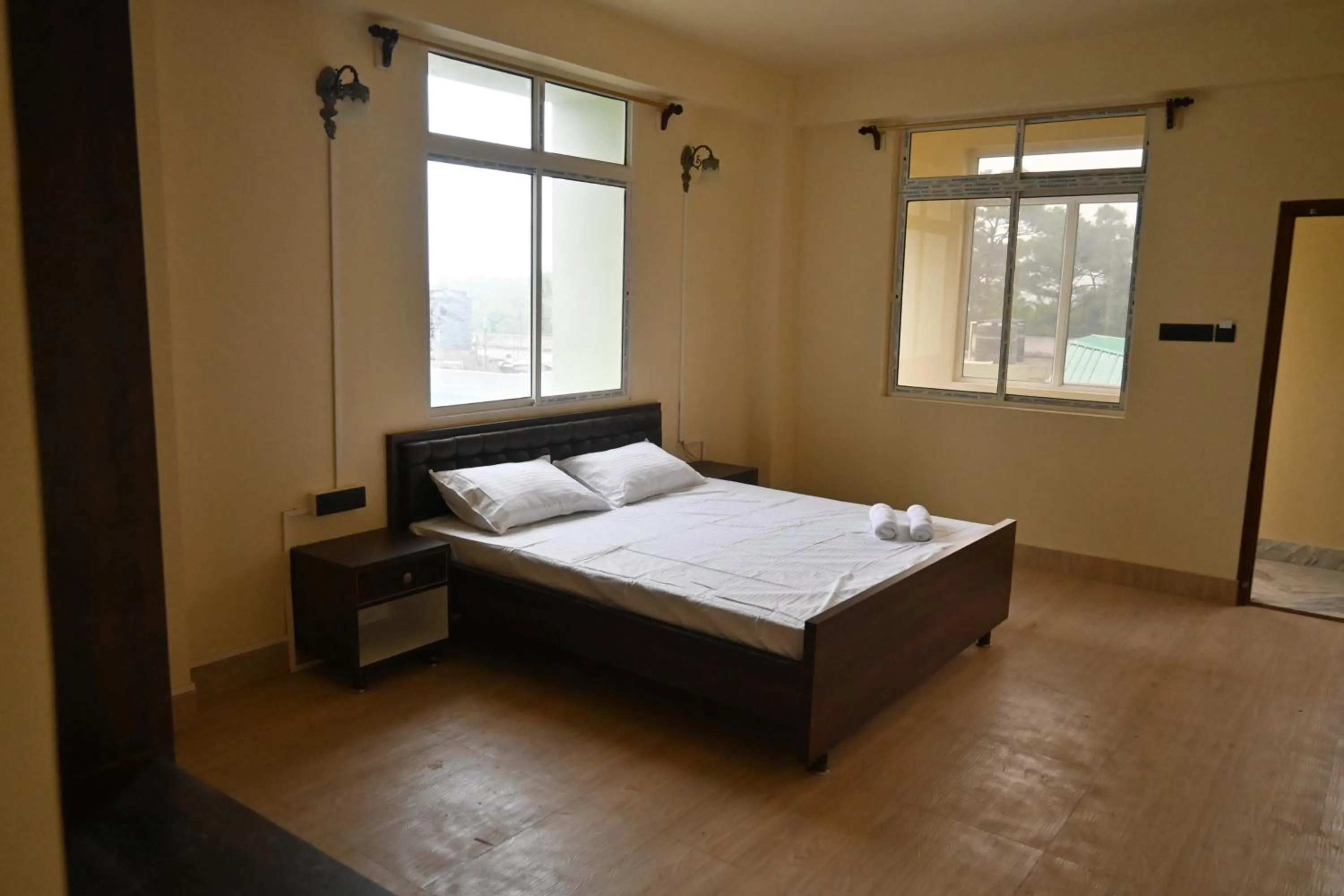 Bedroom, Bed in TreeTops Residency