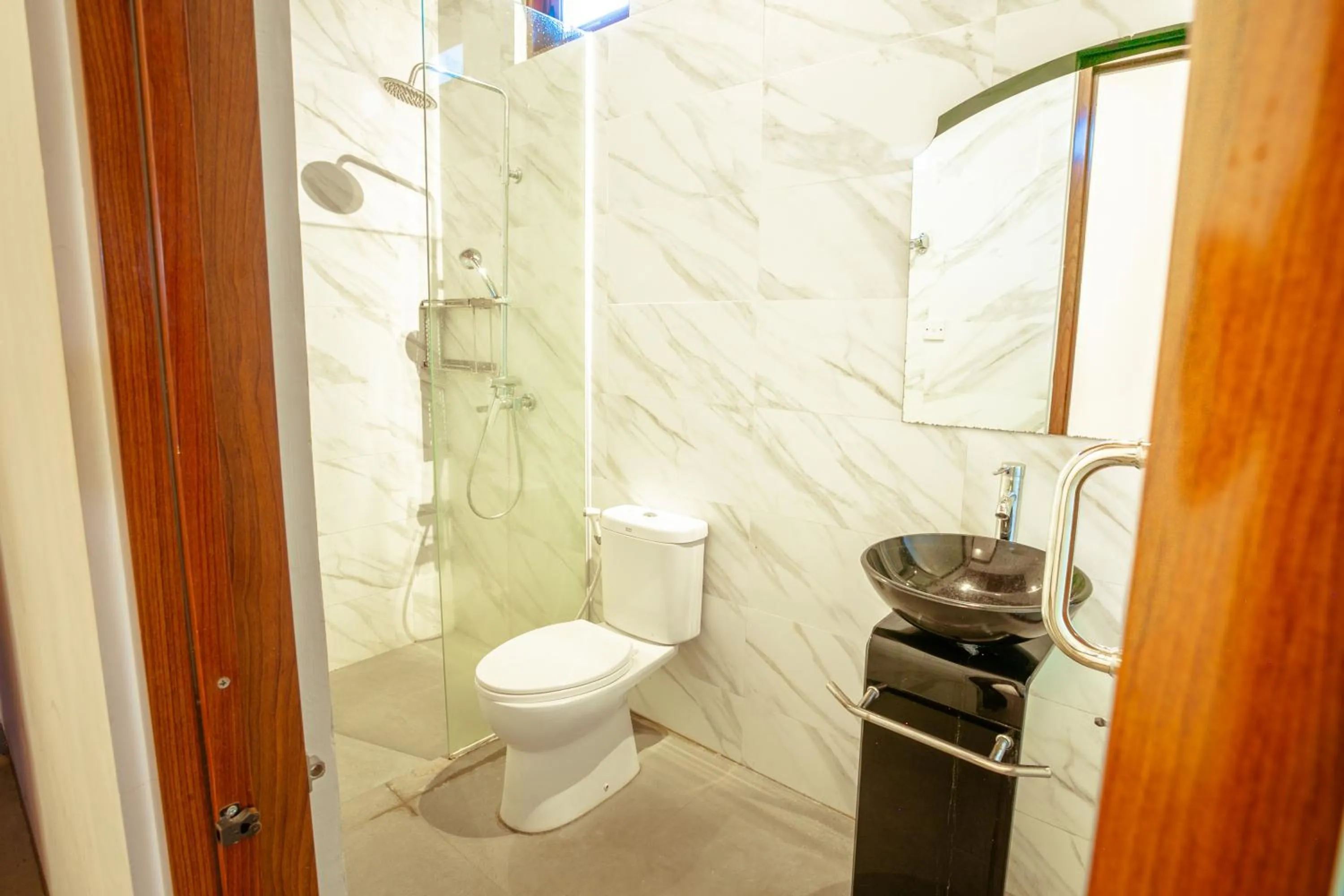 Bathroom in Kubu D'Carik Villa & Bungalow by ecommerceloka