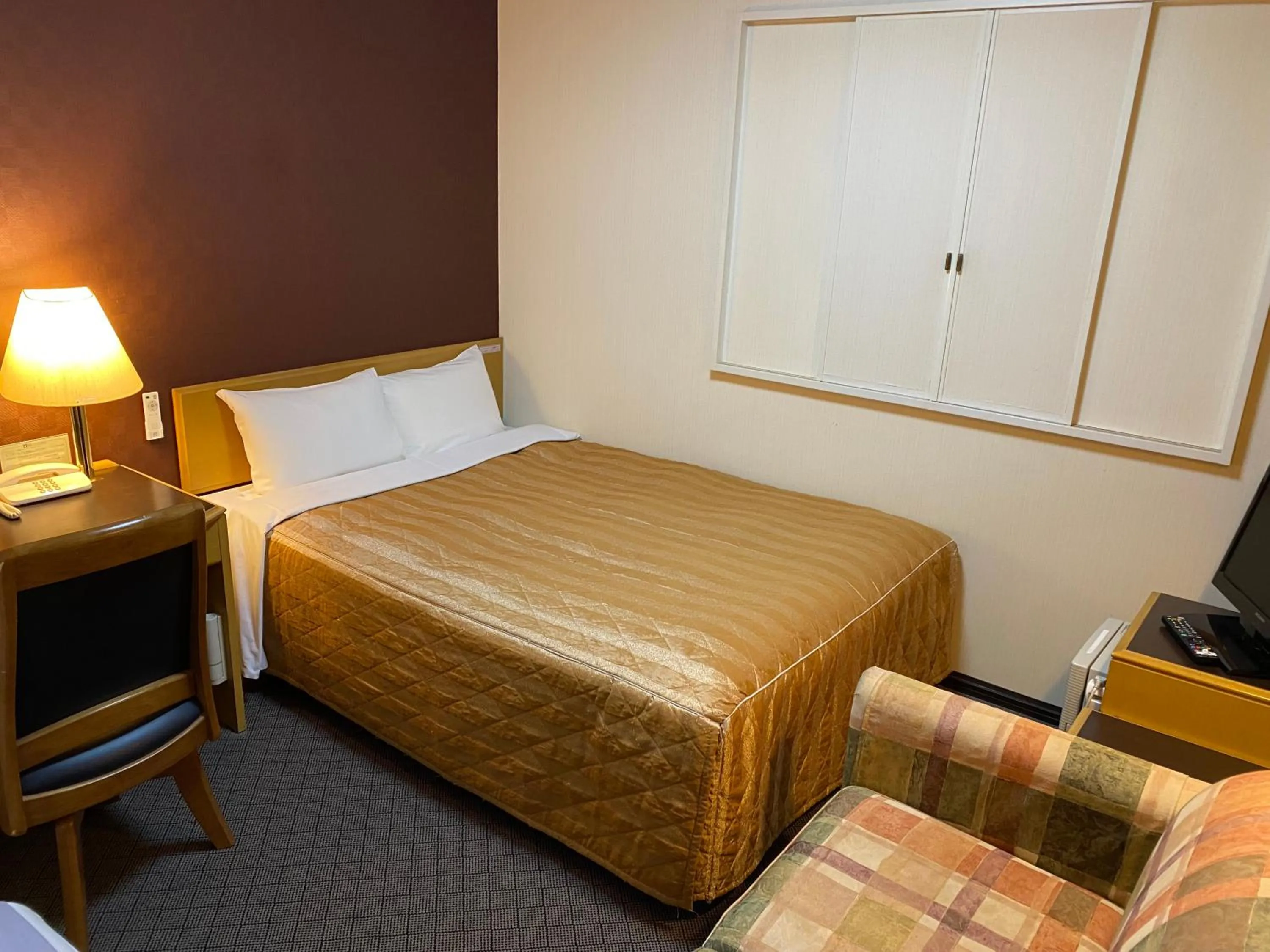 Photo of the whole room, Bed in Hotel Crown Hills Furukawa