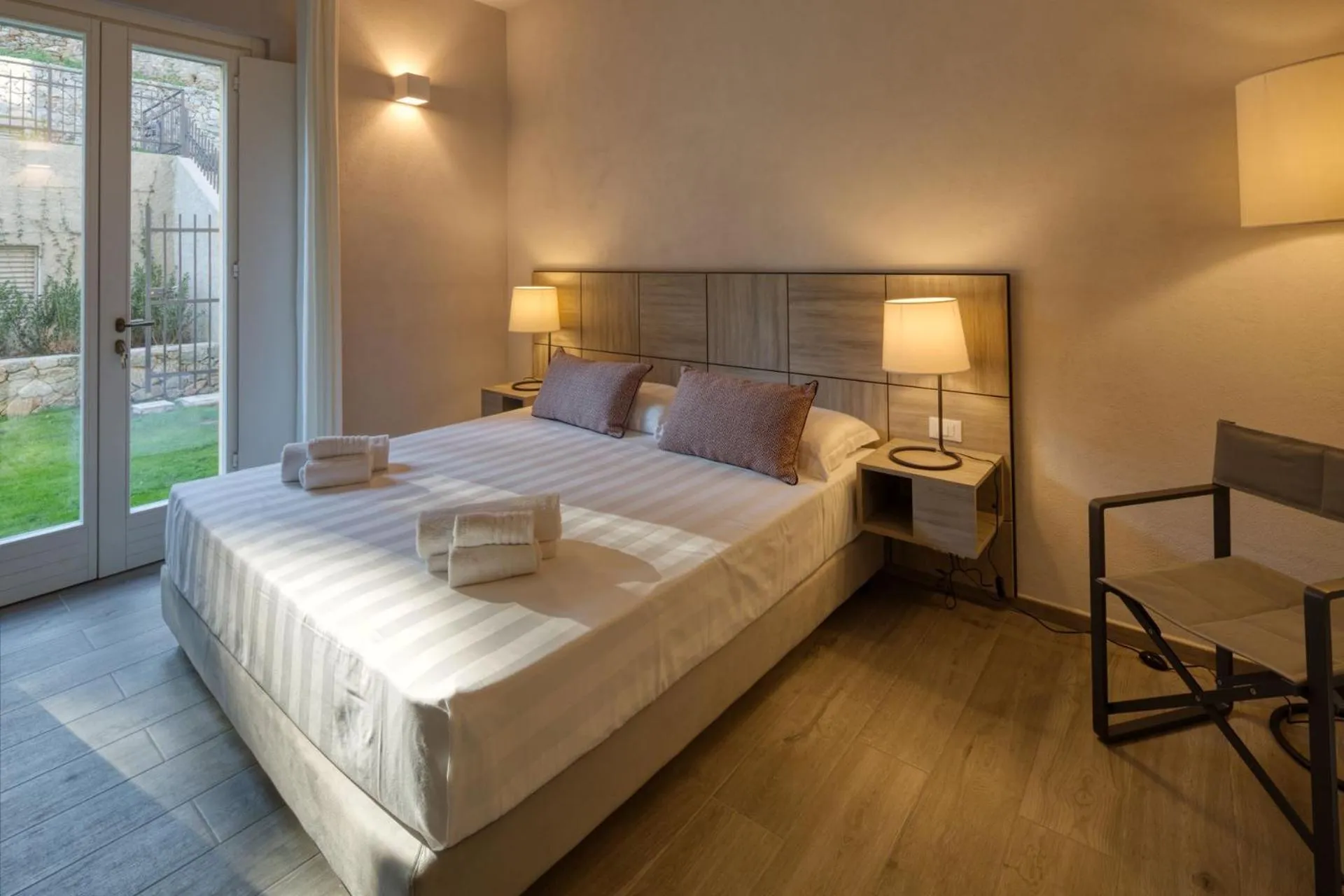 Bedroom, Bed in Residence Via Di Francia