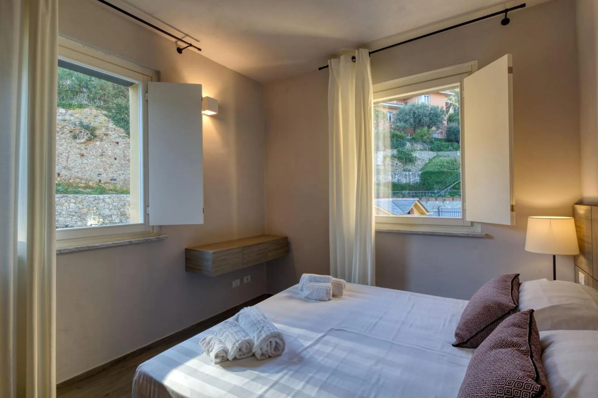 Bedroom, Bed in Residence Via Di Francia