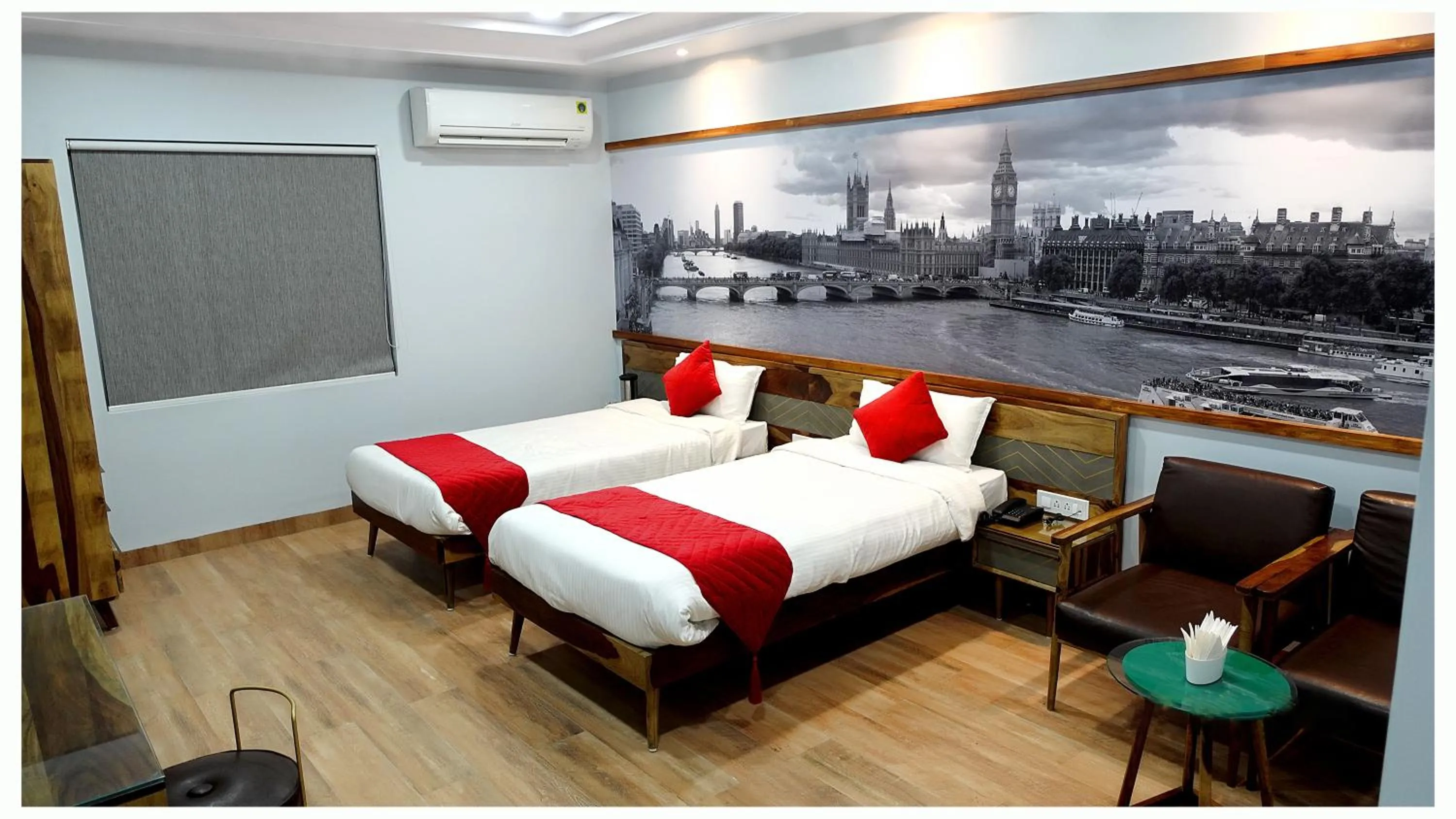 Bedroom, Bed in Annandam Inn(Hotel Anand)