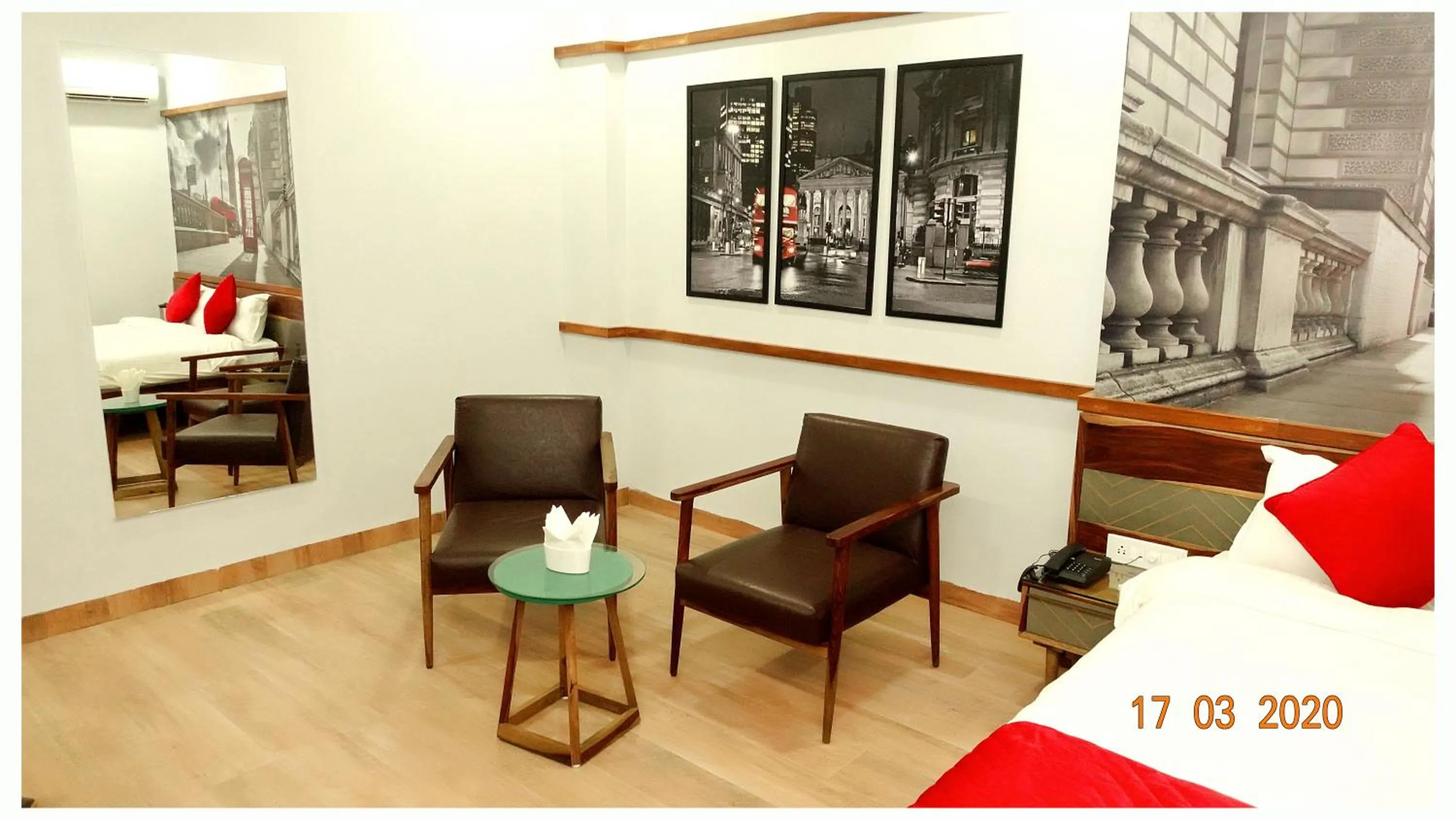 Seating area in Annandam Inn(Hotel Anand)