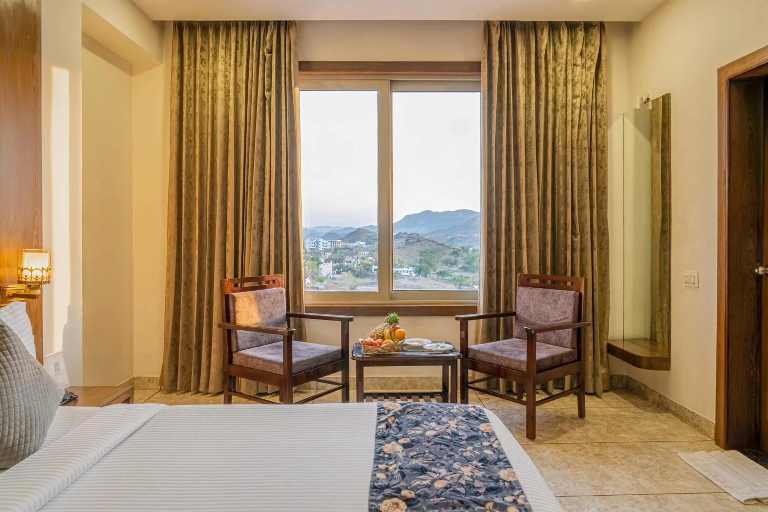 Bed in Hotel Paandora Grand,Udaipur