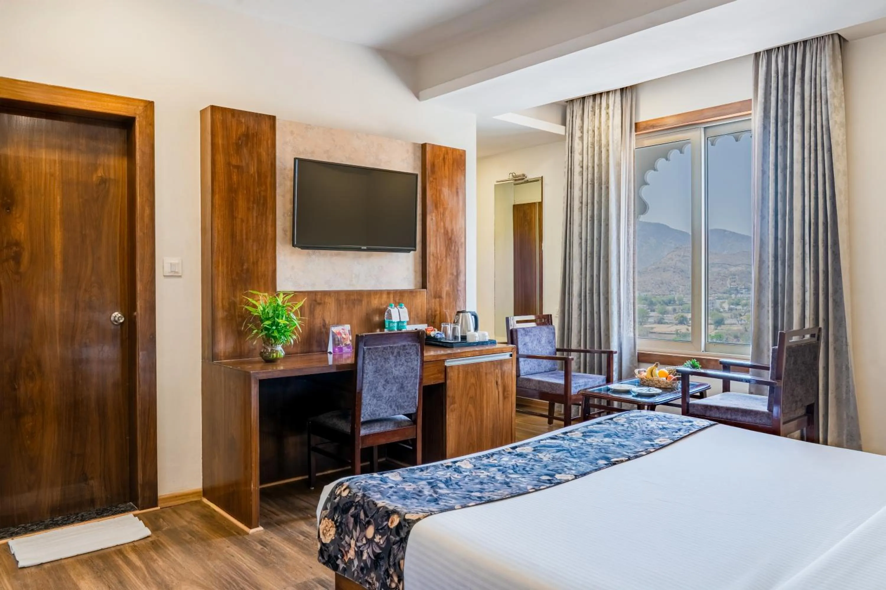 Bed in Hotel Paandora Grand,Udaipur