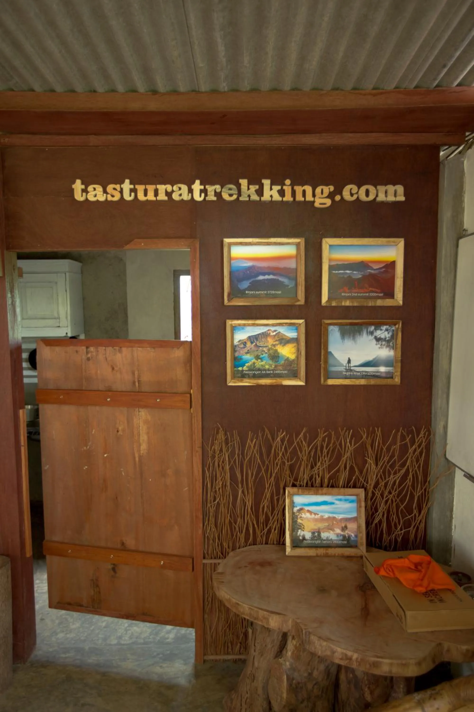 Restaurant/places to eat in Tastura Homestay