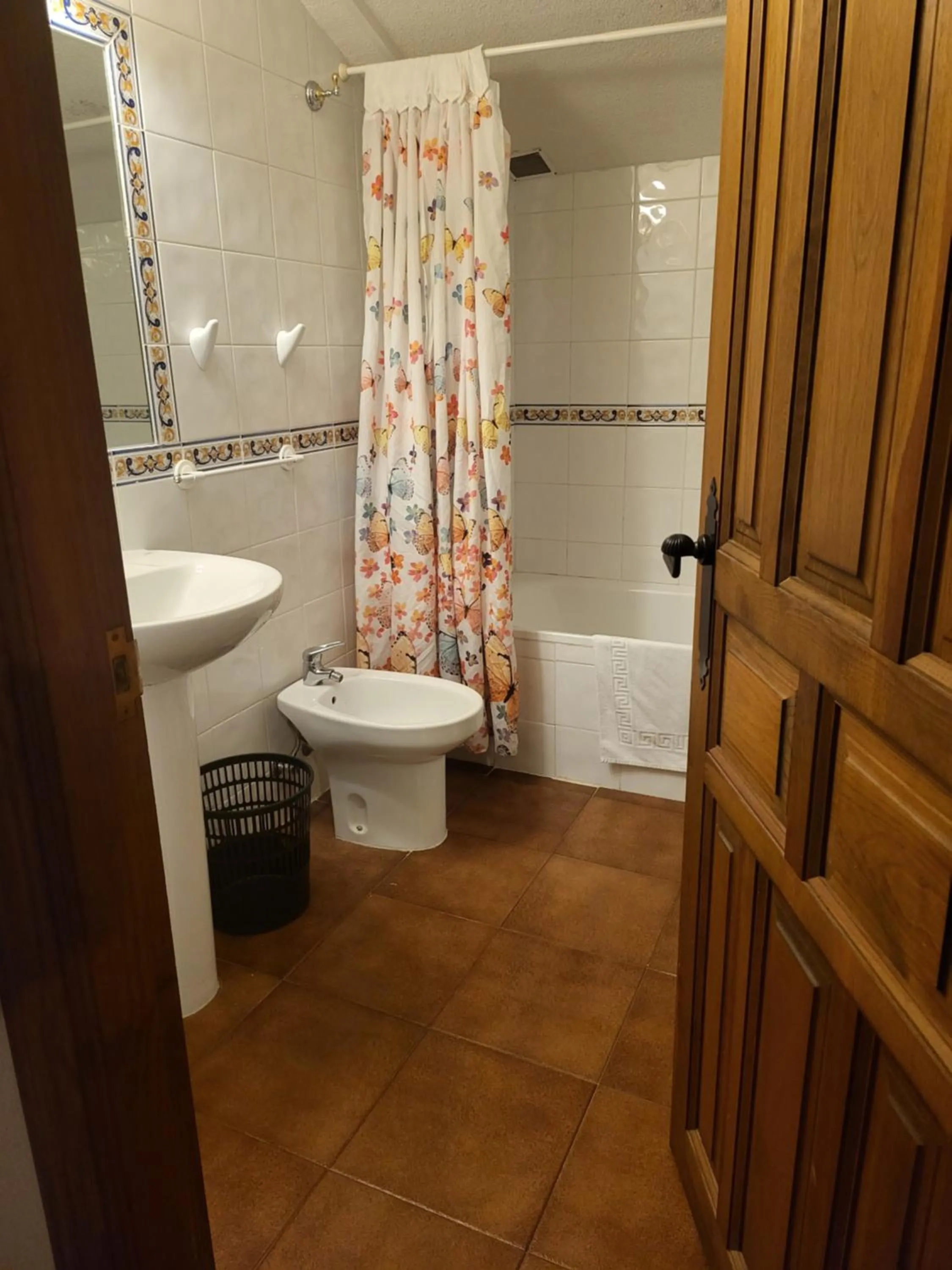 Bathroom in Hotel rural LA CASONA DE TAMAYA