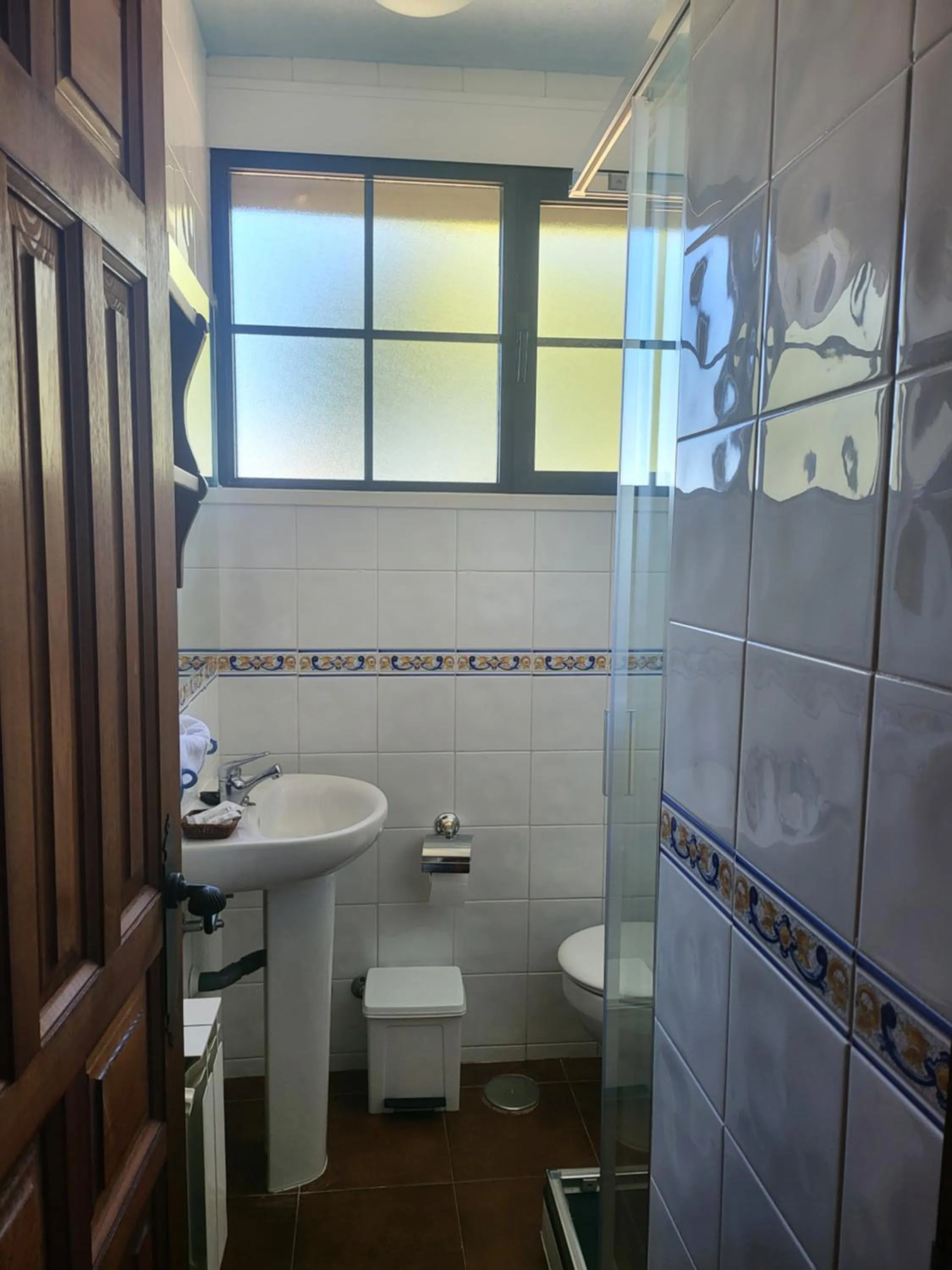 Bathroom in Hotel rural LA CASONA DE TAMAYA