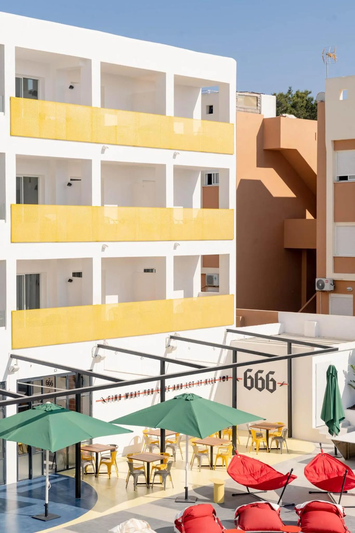 Property building in Ryans Lolas - Adults Only