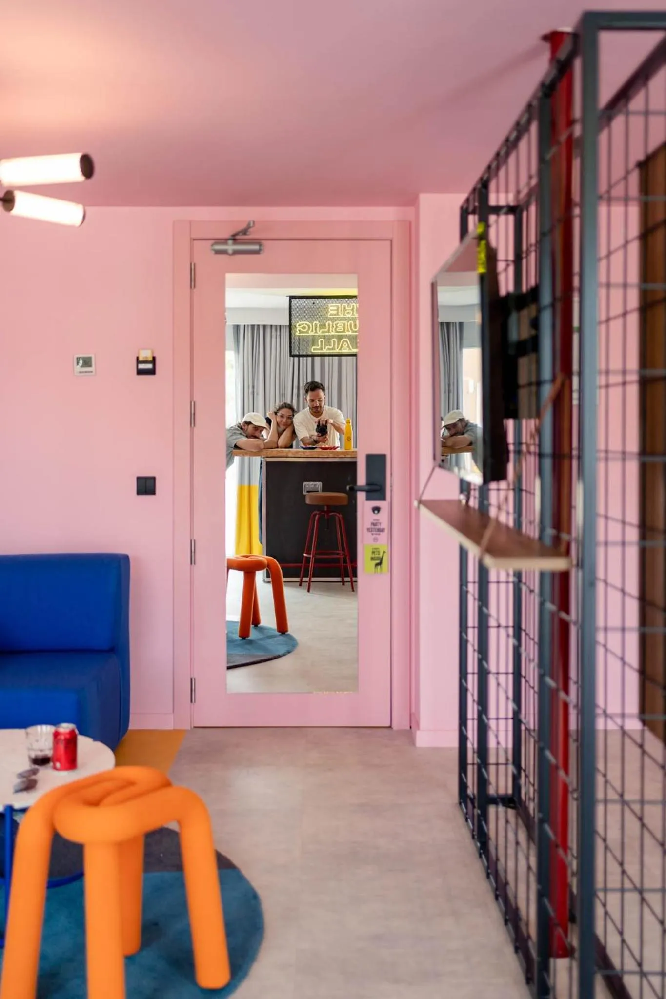 Living room in Ryans Lolas - Adults Only