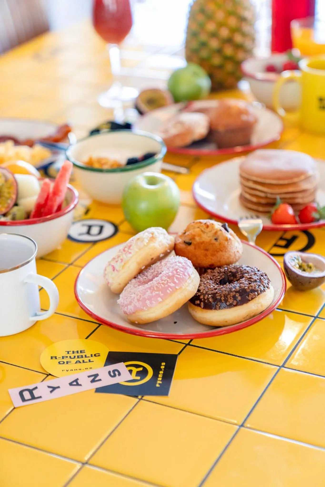 Breakfast in Ryans Lolas - Adults Only