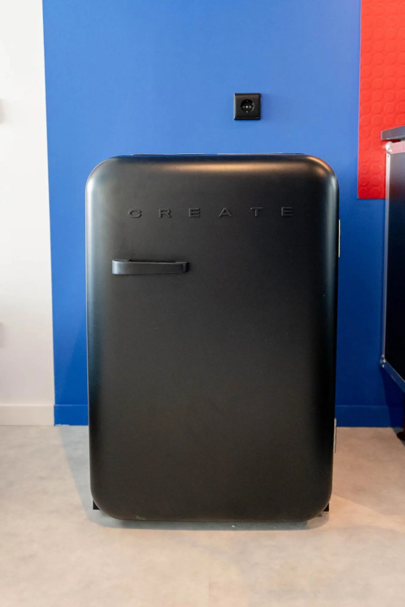 minibar in Ryans Lolas - Adults Only