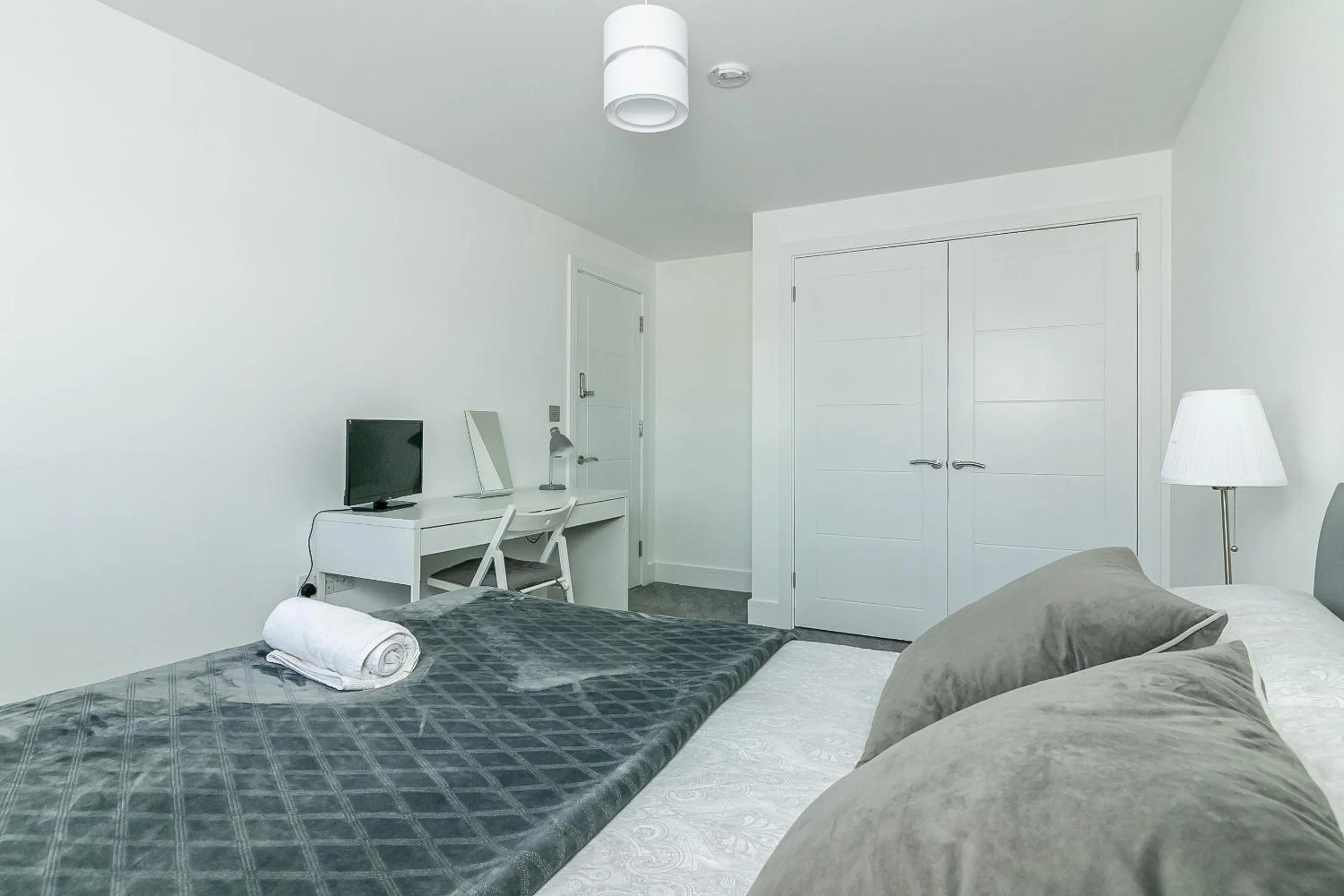 Bedroom, Bed in Archers House