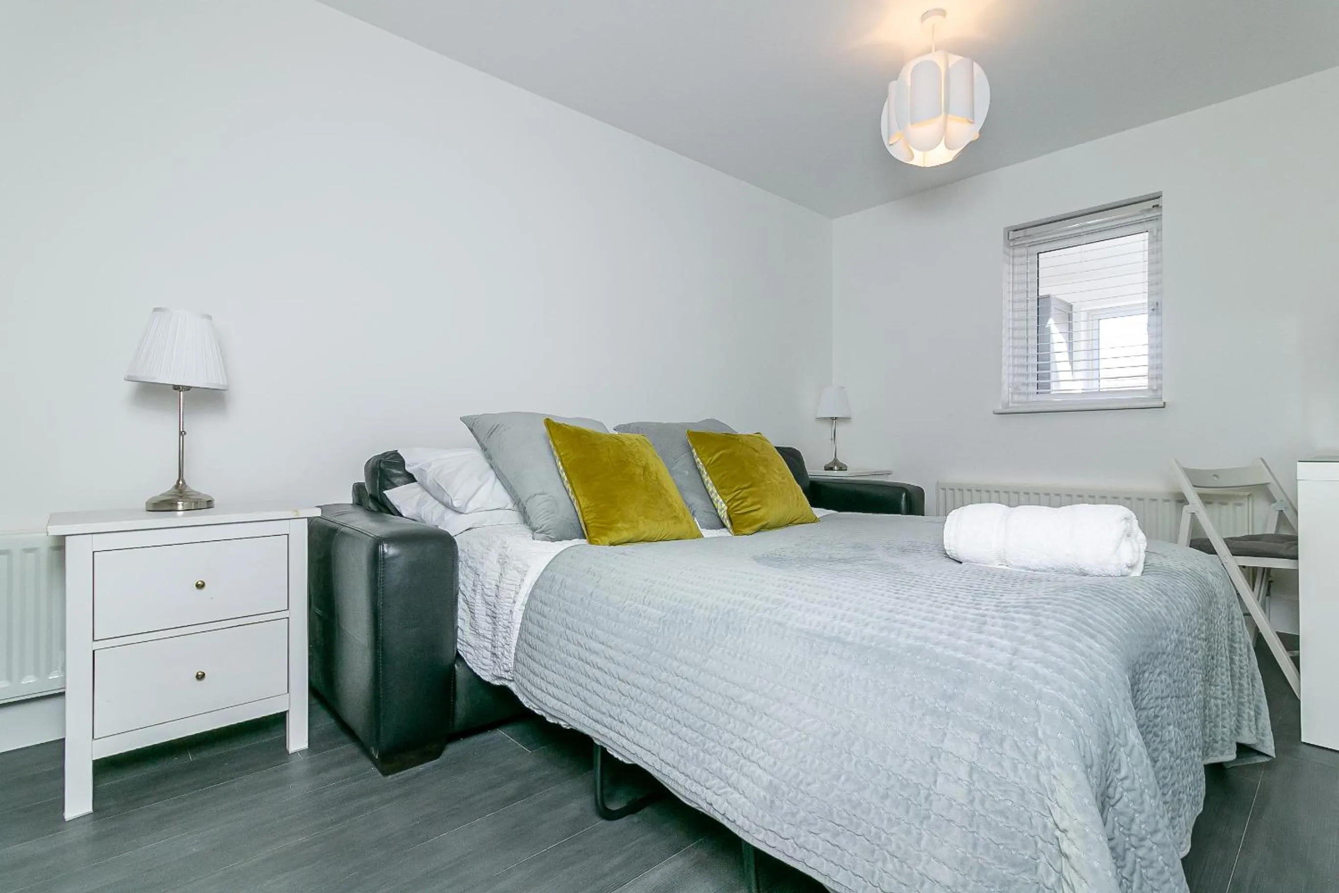 Bedroom, Bed in Archers House