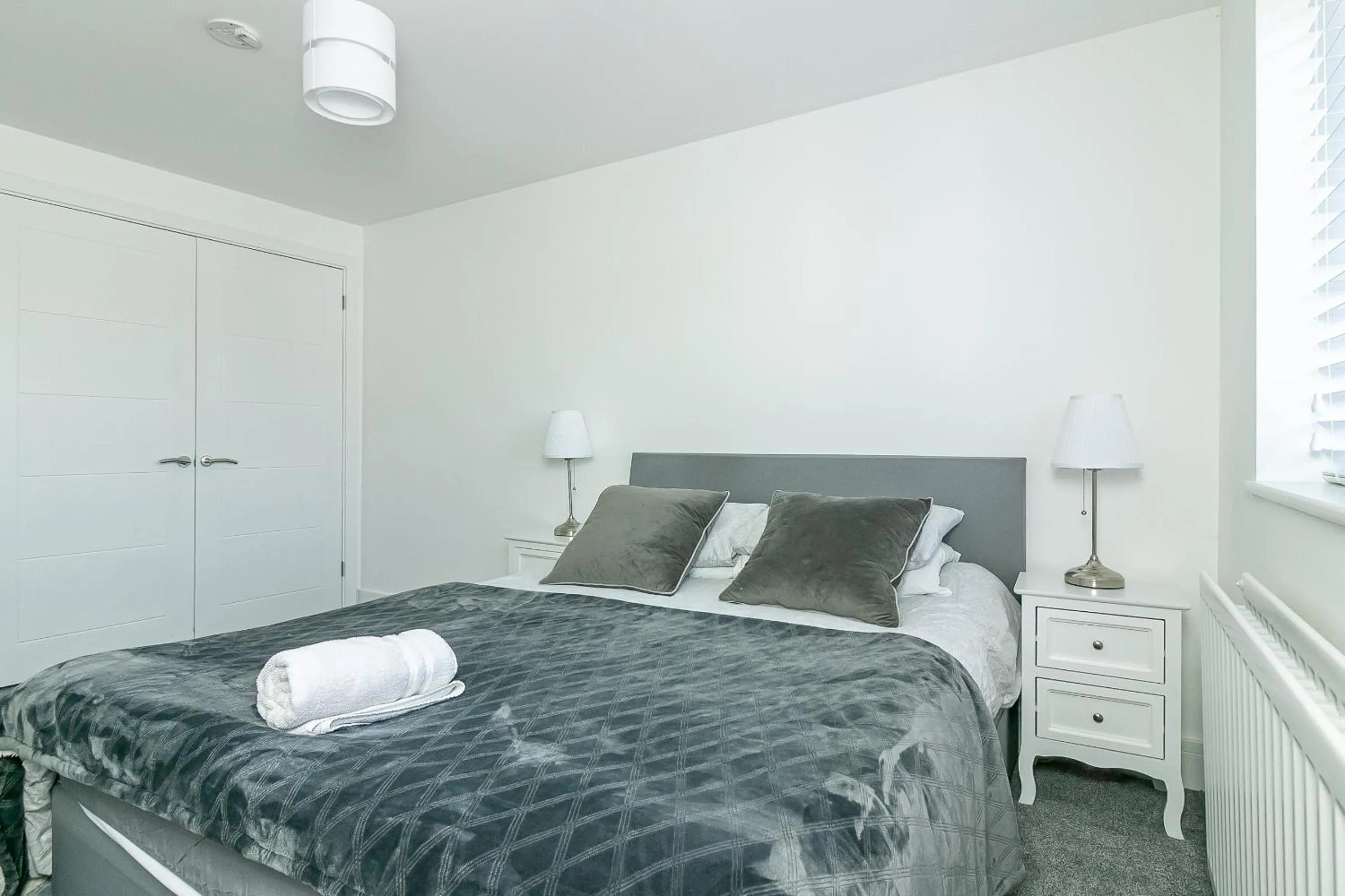 Bedroom, Bed in Archers House