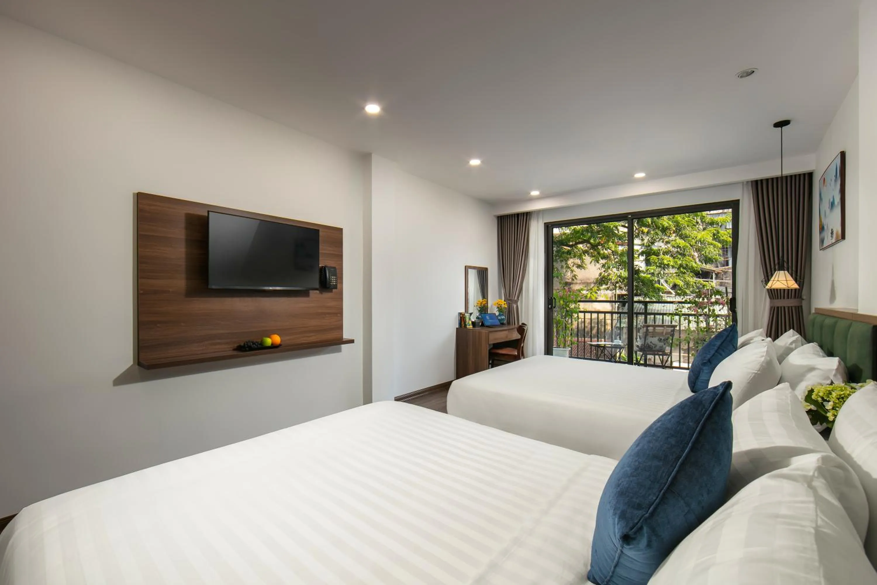 Bed in Hanoi Vacanza Premier Hotel