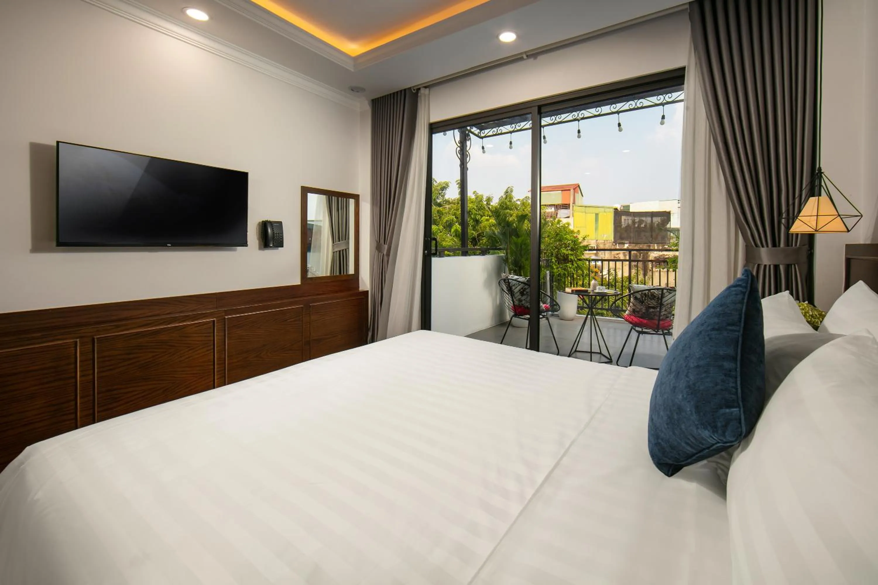 Bed in Hanoi Vacanza Premier Hotel