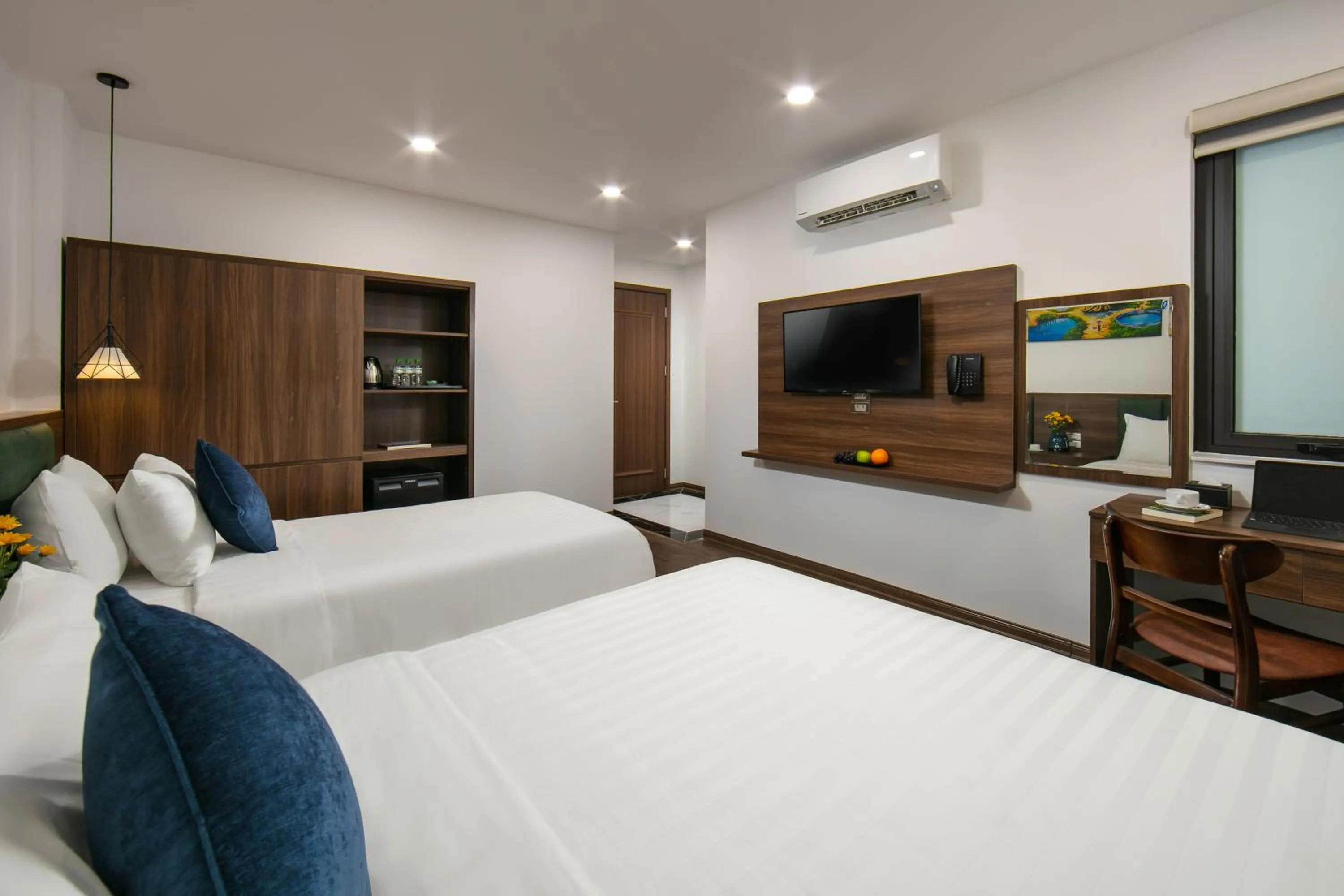 Bed in Hanoi Vacanza Premier Hotel