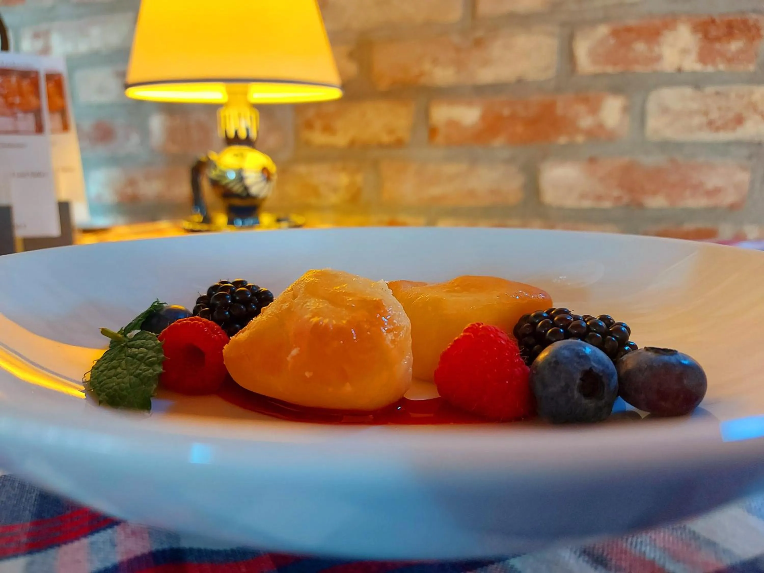 Food and drinks in Logis L Auberge Gutshof