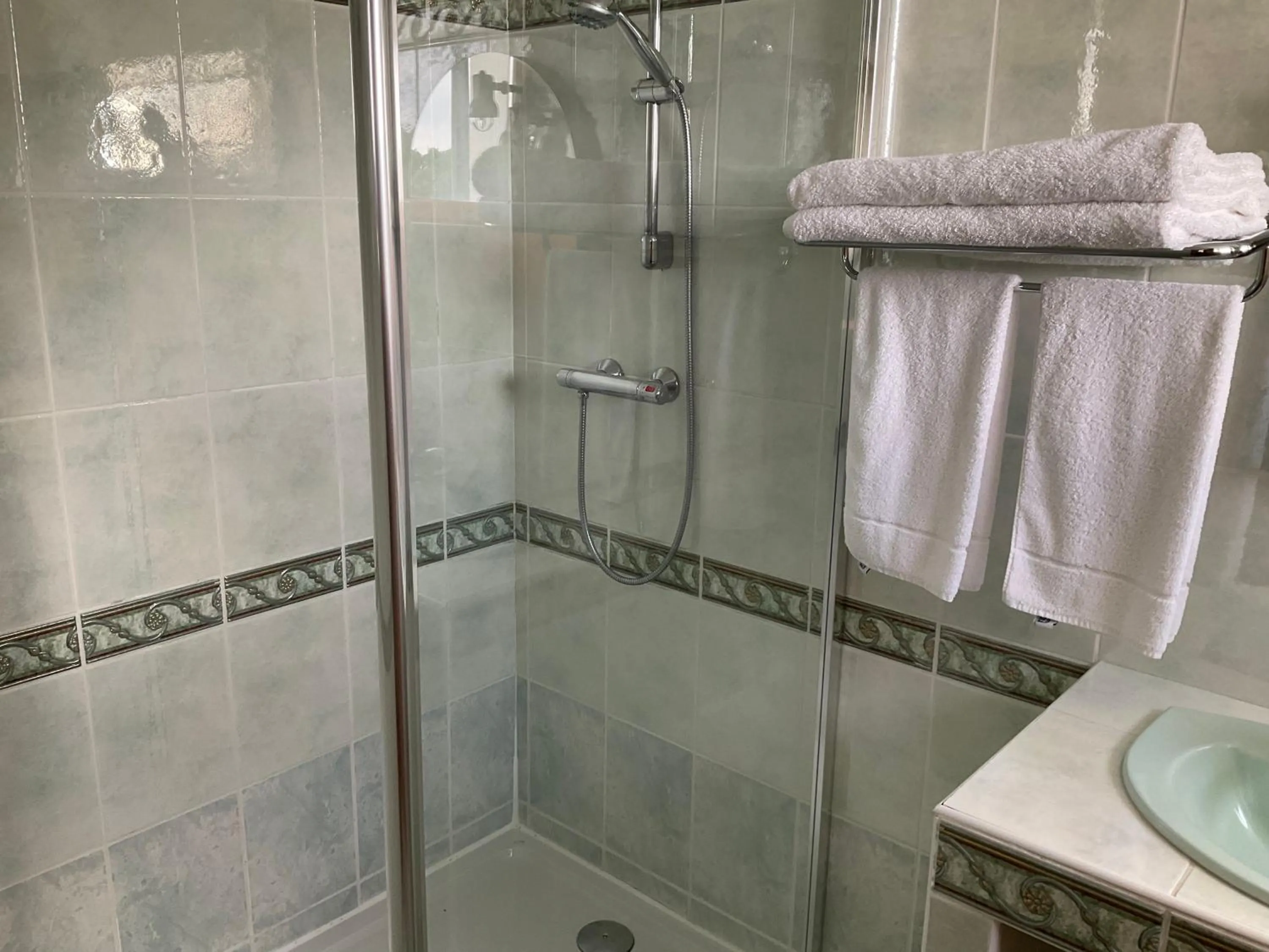 Bathroom in A l oree du bois
