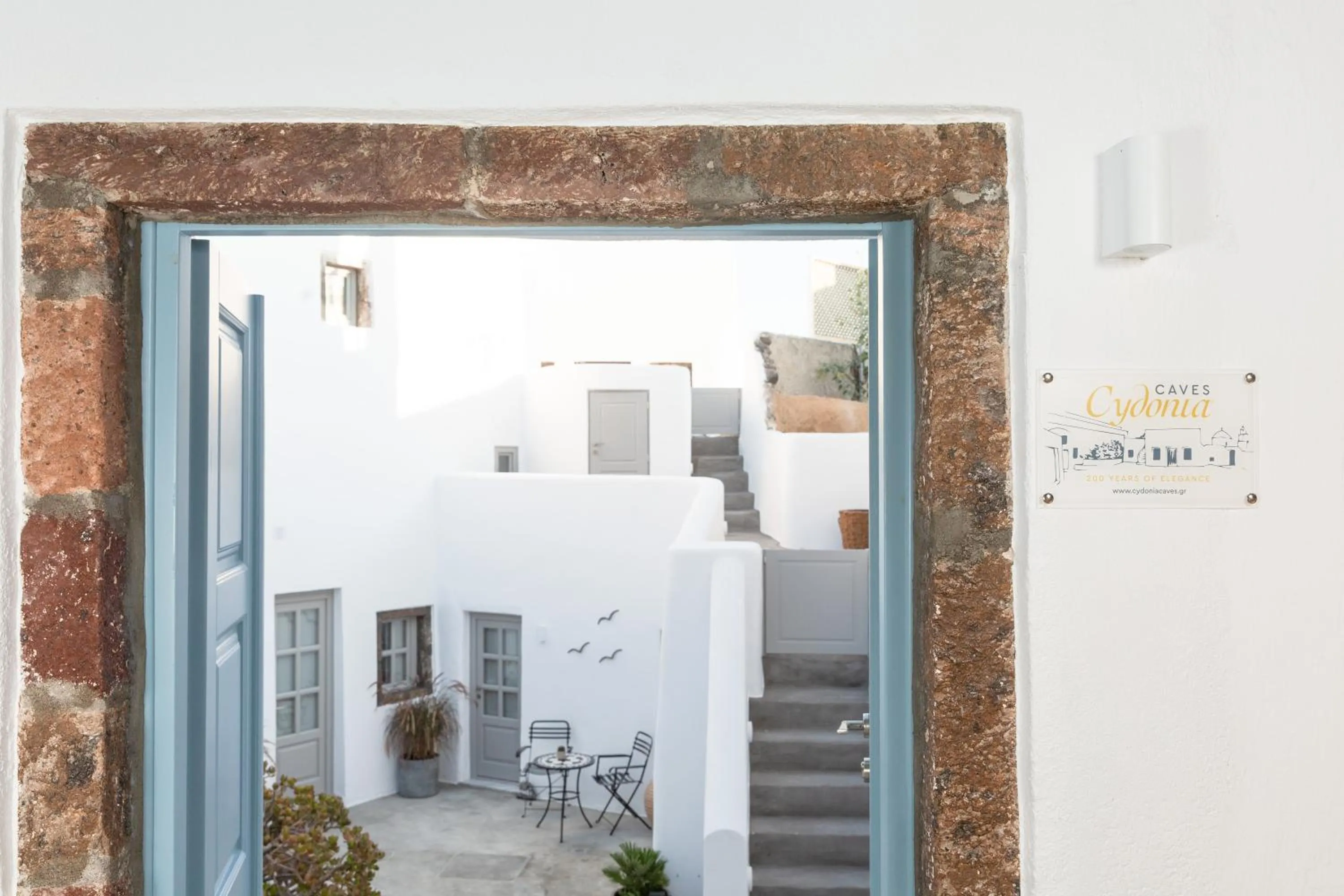 Patio in Cydonia Caves