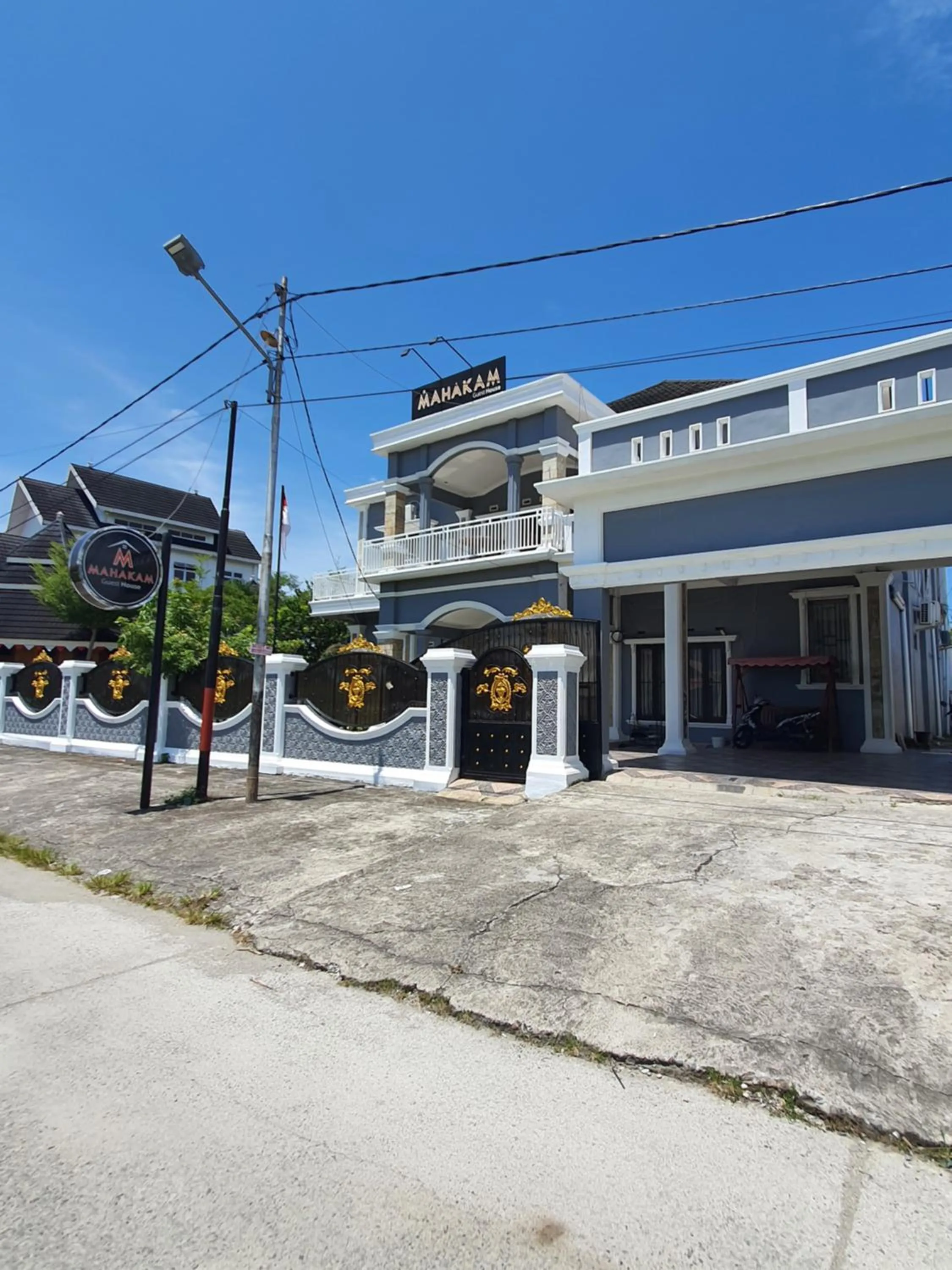 Property building in Mahakam Guest House