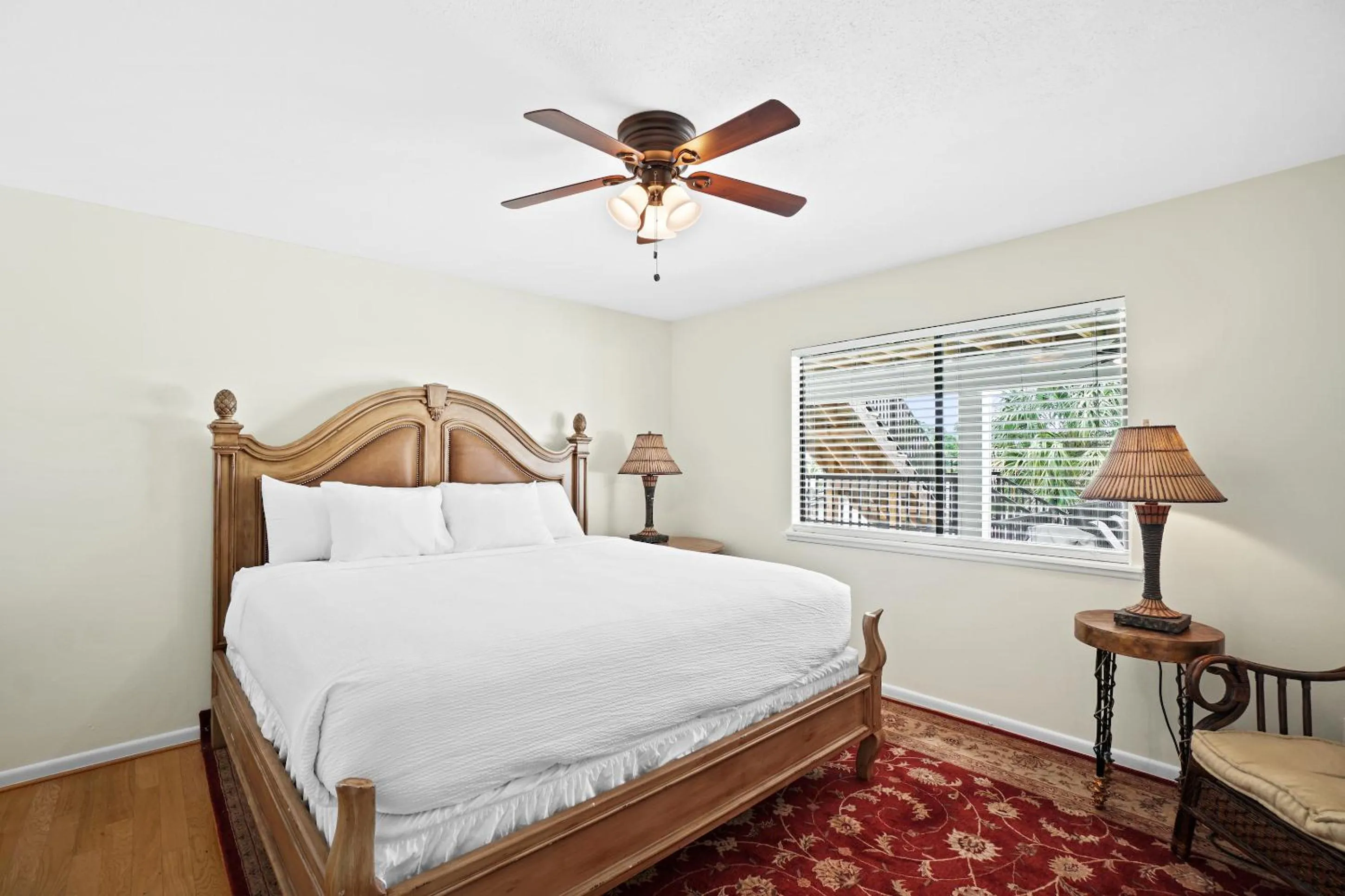 Bed in Destin Beach House - Happy Harbor House by Panhandle Getaways
