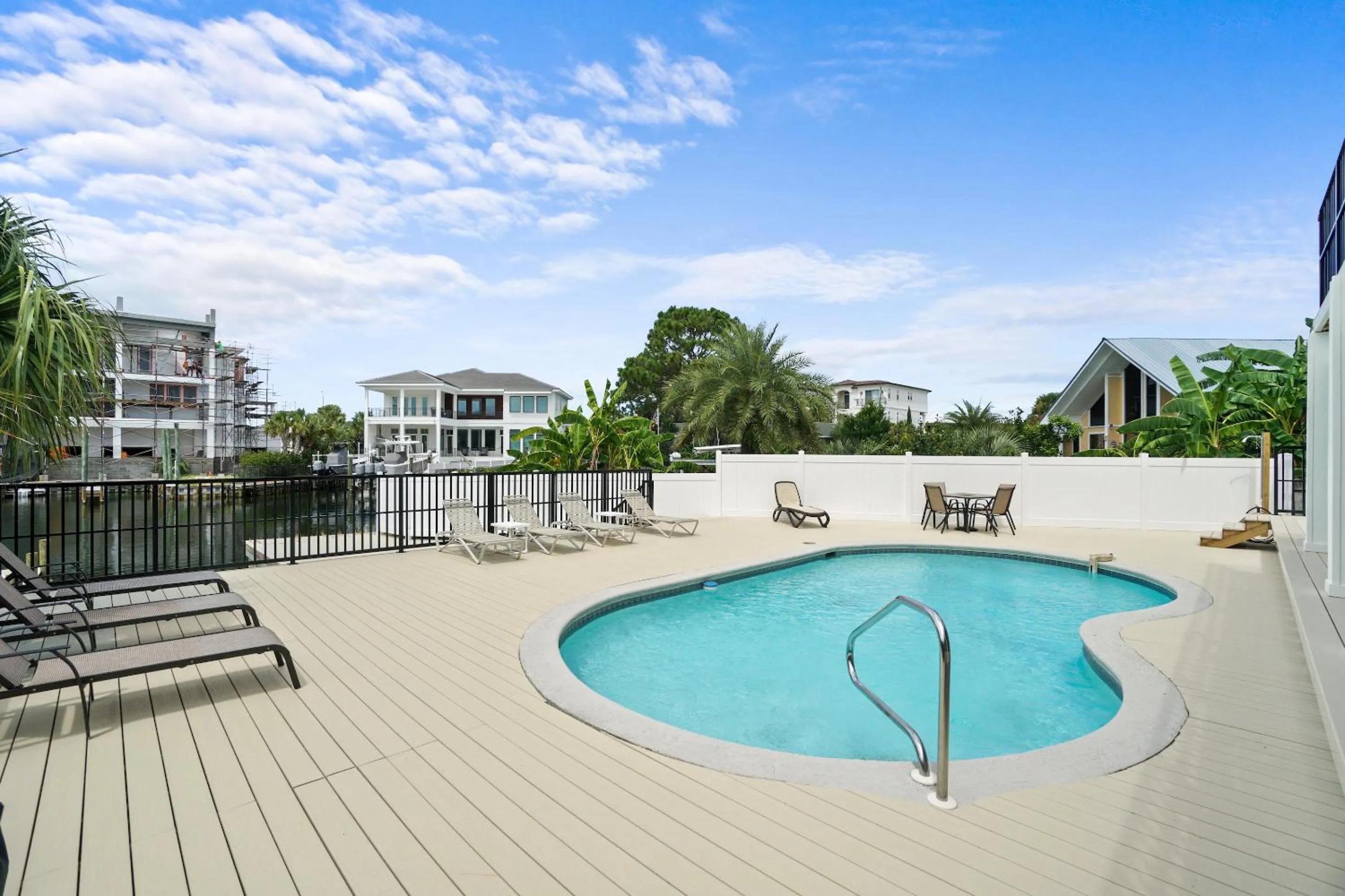 Property building in Destin Beach House - Happy Harbor House by Panhandle Getaways