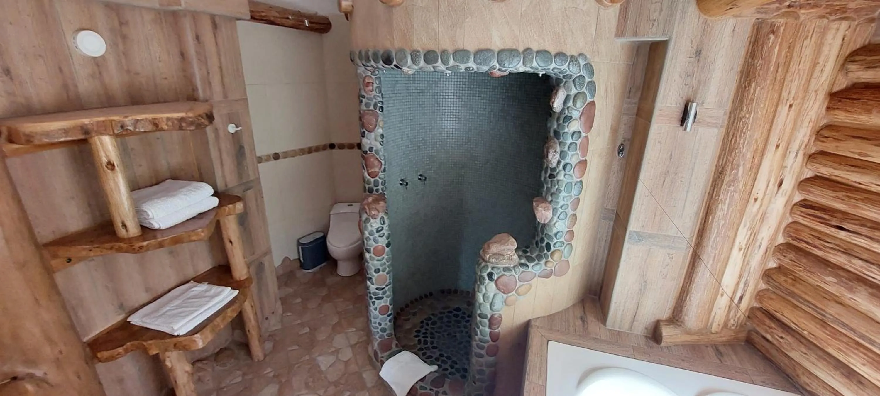 Shower in CASA RAIZ Handmade House Luxury Stay