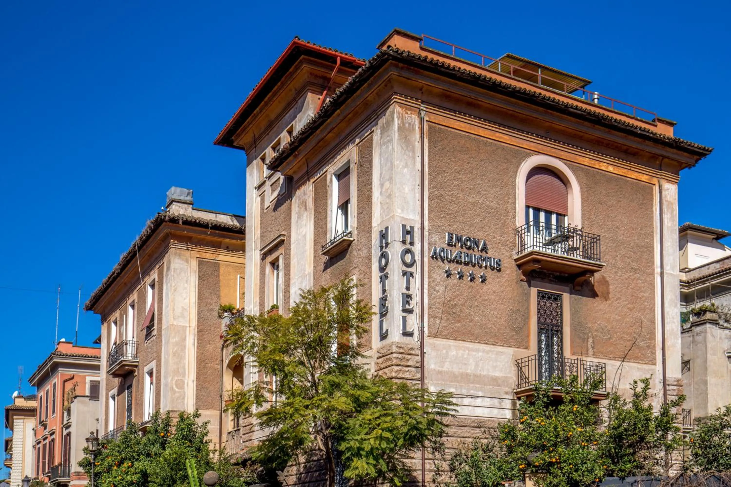 Property building in Hotel Emona Aquaeductus
