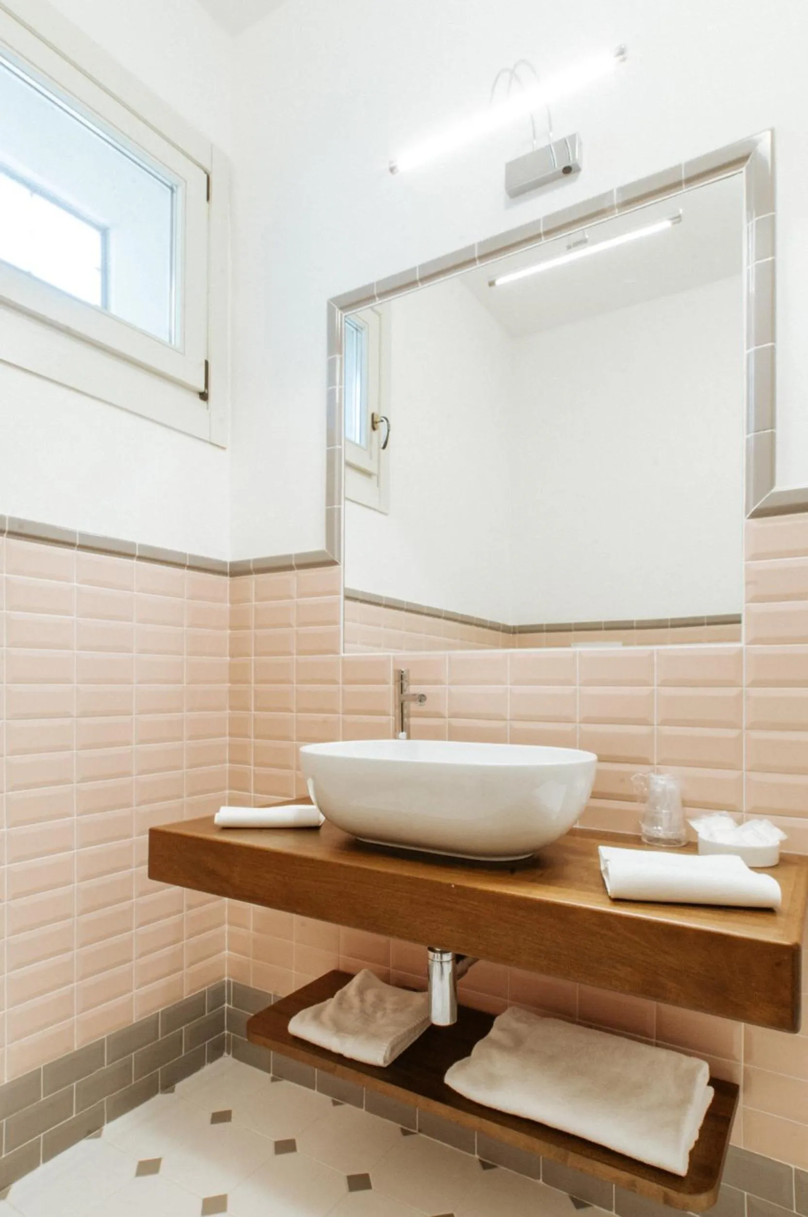 Bathroom in Hotel Aganoor