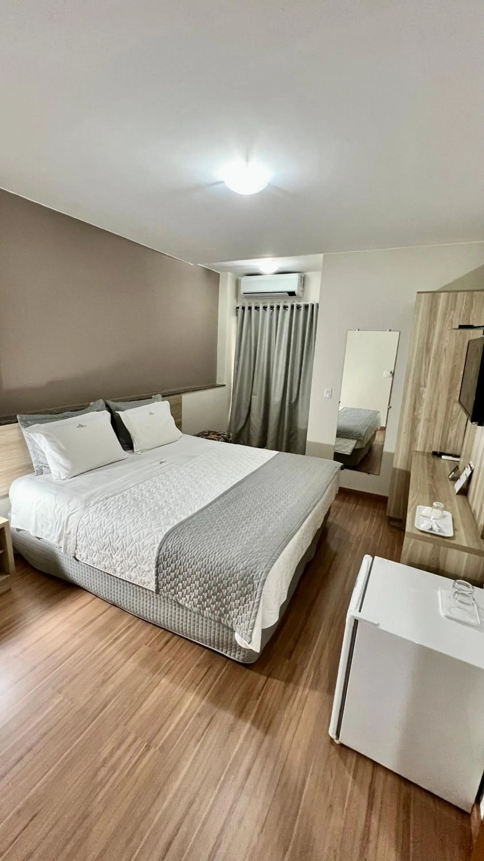 Bed in Hotel Golden JK