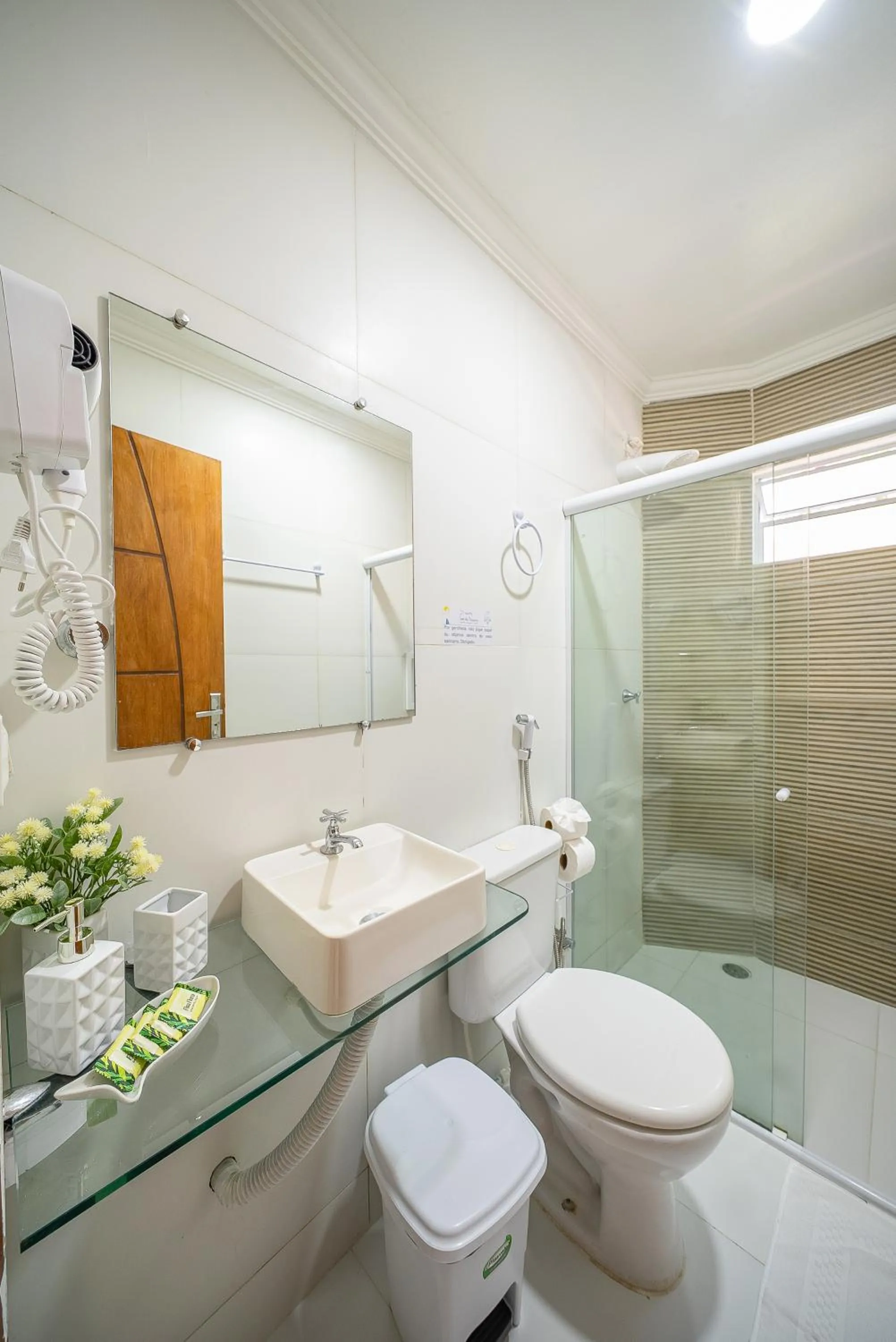 Shower in Pousada Som dos Pássaros