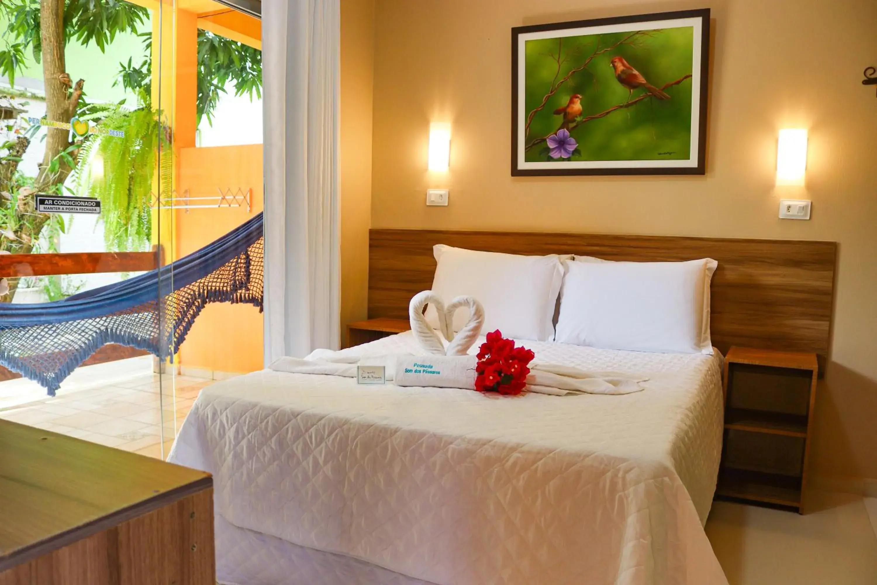 Economy Double Room in Pousada Som dos Pássaros Economy Double Room in Pousada Som dos Pássaros