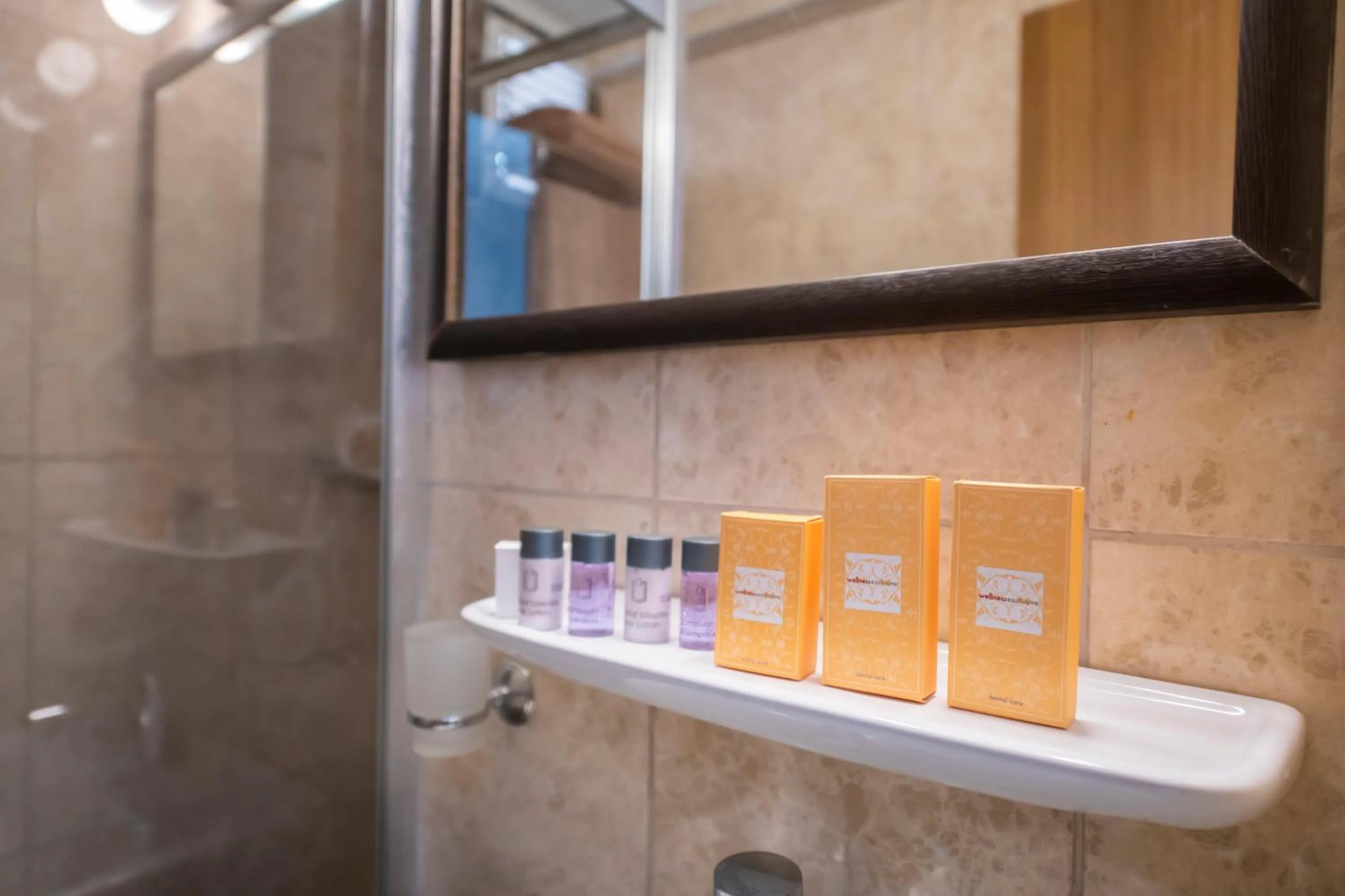 Toilet in Qualia Park Hotel