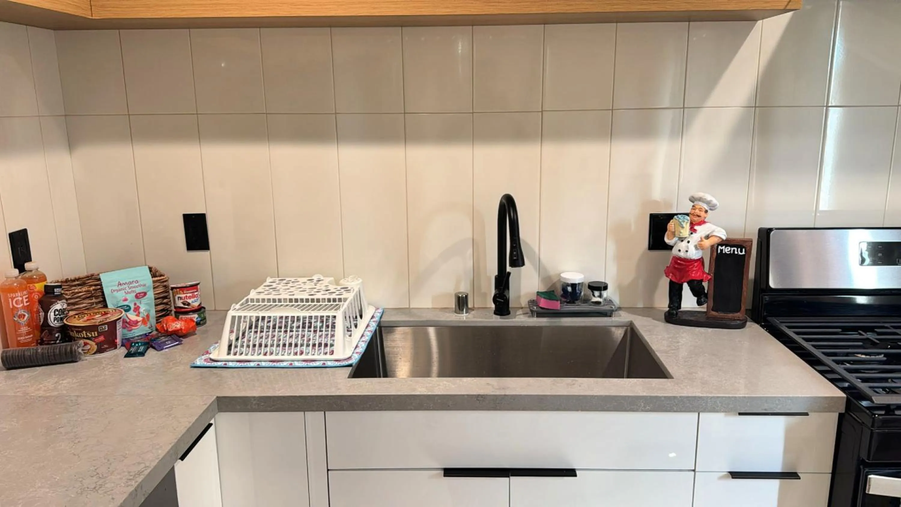 kitchen in StaysPro - Cityscape Luxury Rental Homes in the Heart of Los Angeles