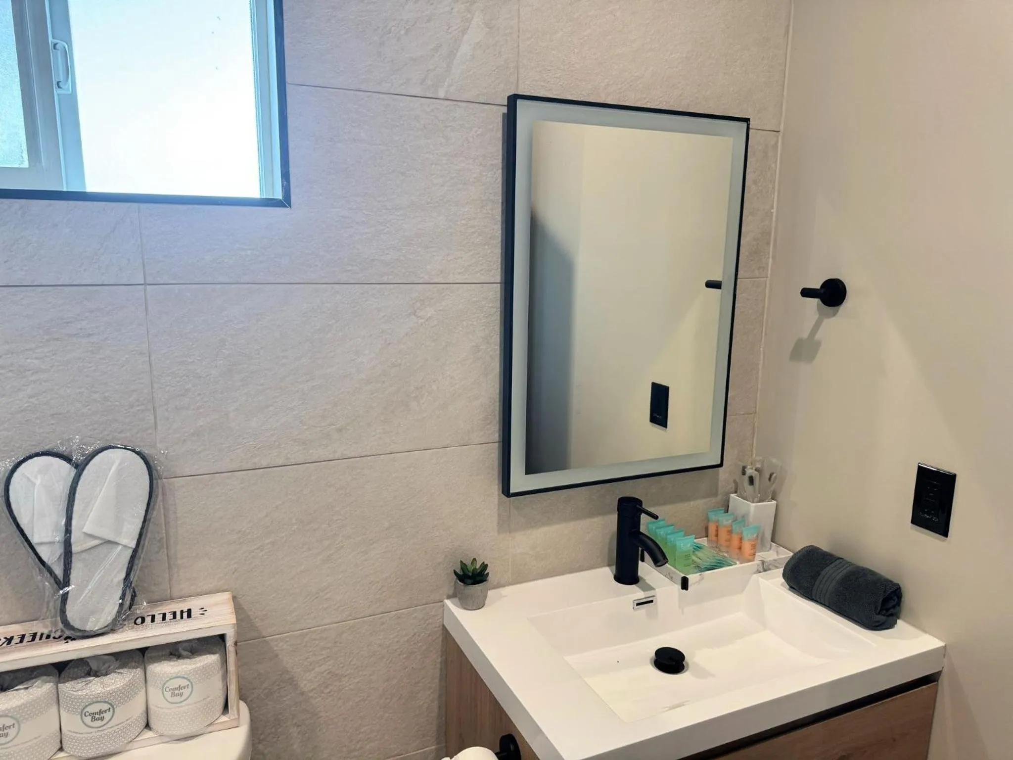 Bathroom in StaysPro - Cityscape Luxury Rental Homes in the Heart of Los Angeles