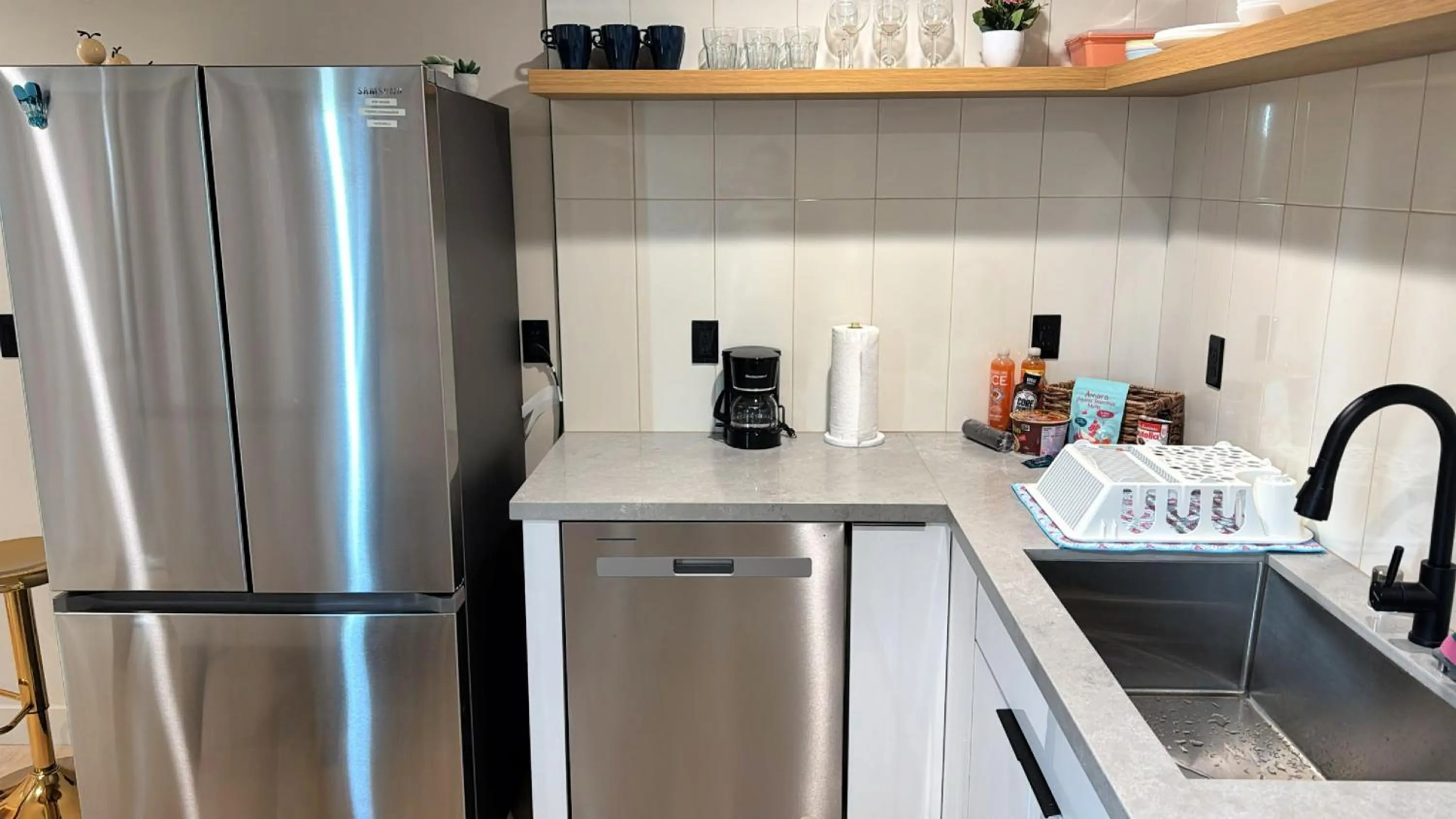 kitchen in StaysPro - Cityscape Luxury Rental Homes in the Heart of Los Angeles