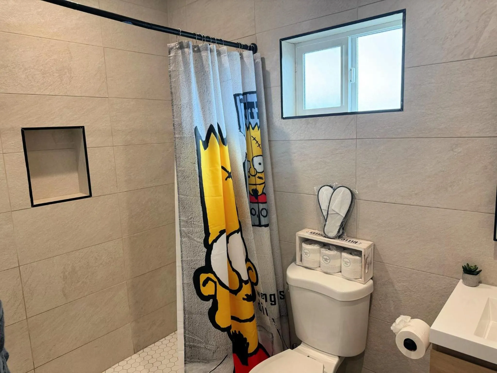 Shower in StaysPro - Cityscape Luxury Rental Homes in the Heart of Los Angeles